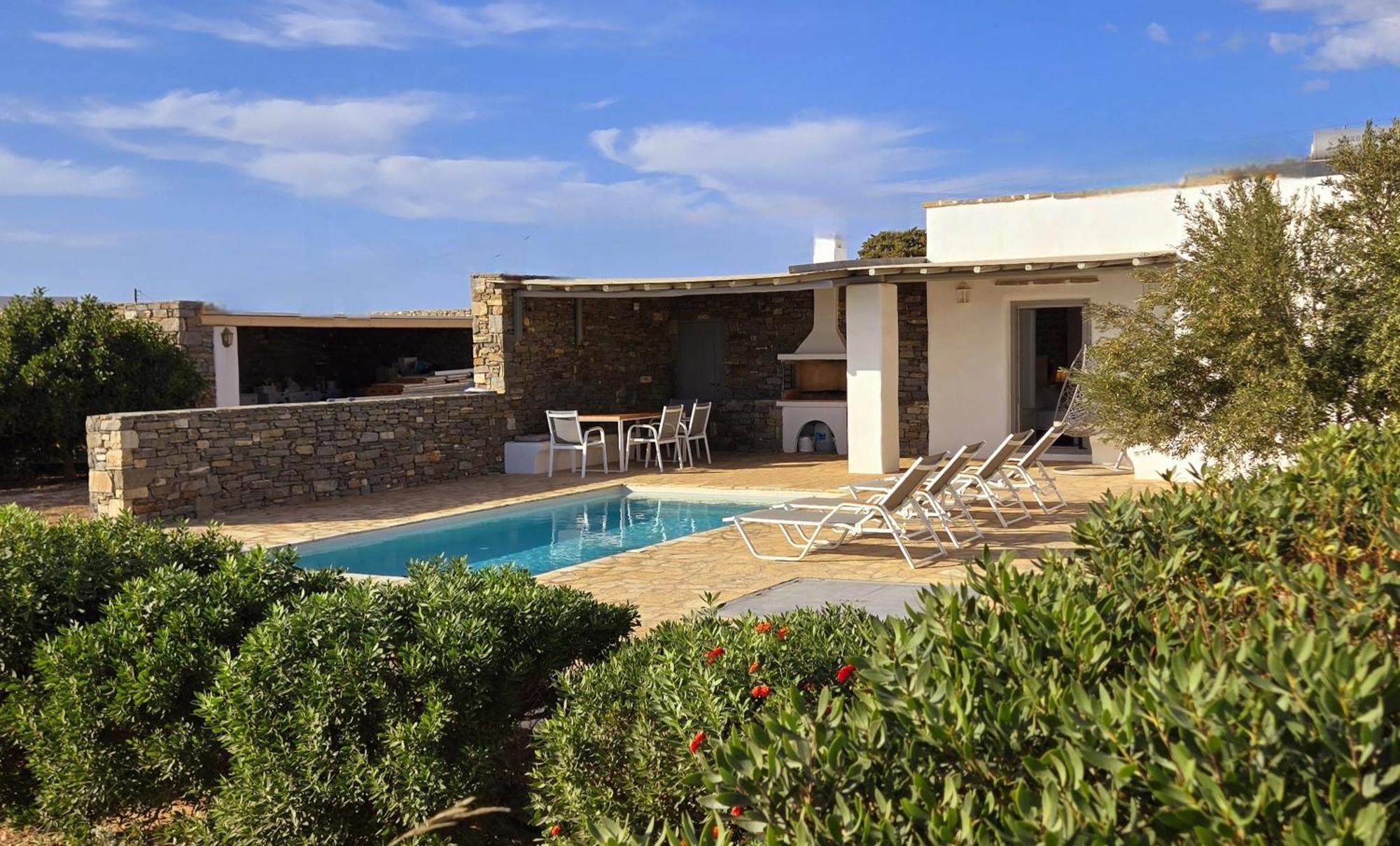 Paros Afrodite Luxury