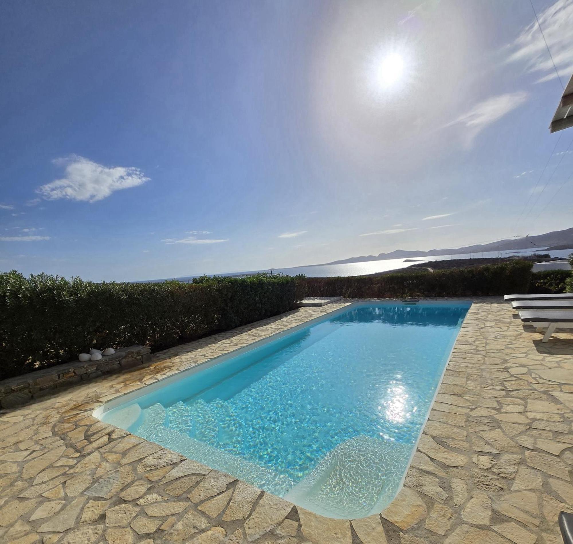 Paros Afrodite Luxury