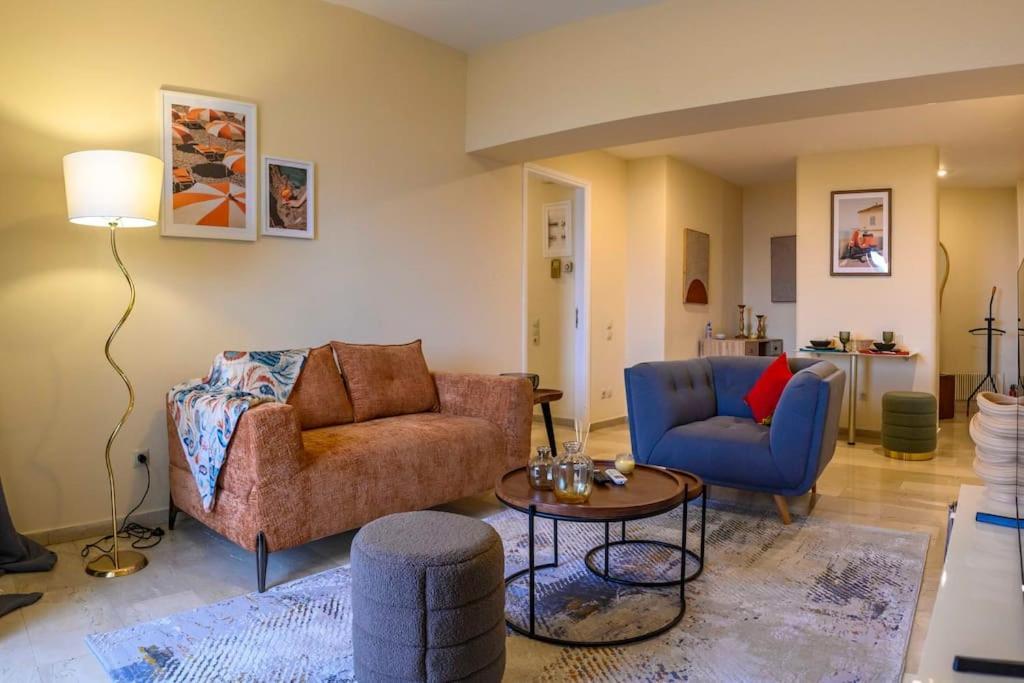 Kastella's Amazing Islandic View Apartment Piraeus