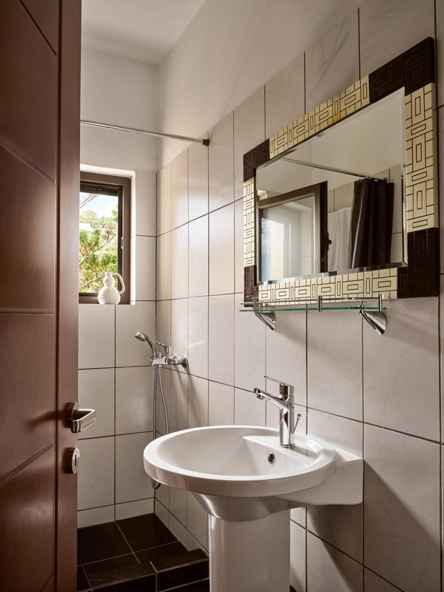 Apartment Rosa Sea Front Maisonette *