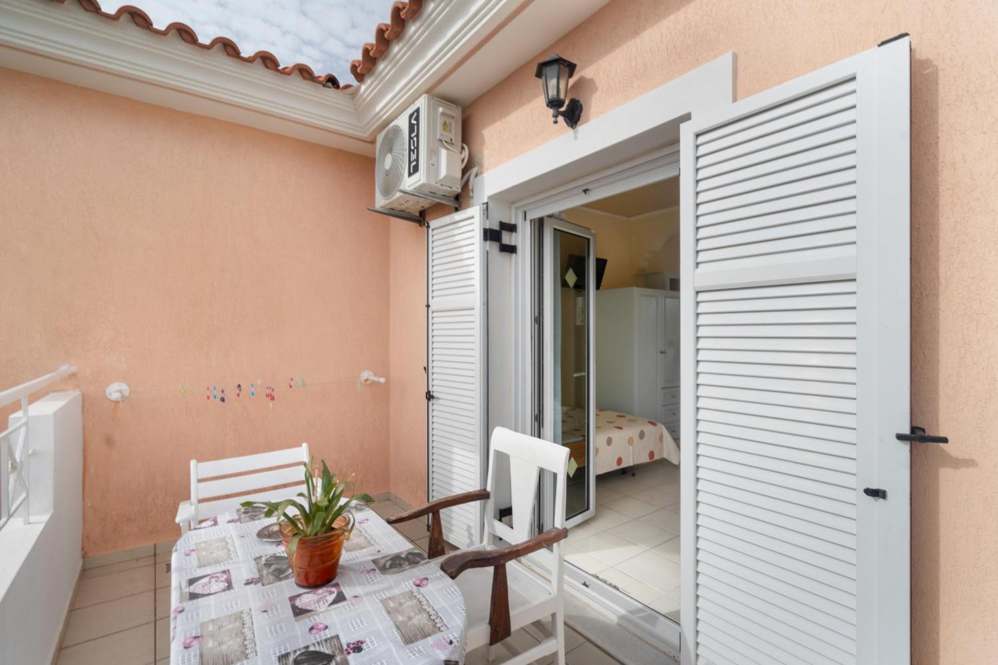 Helena Kefalonia Apartment *