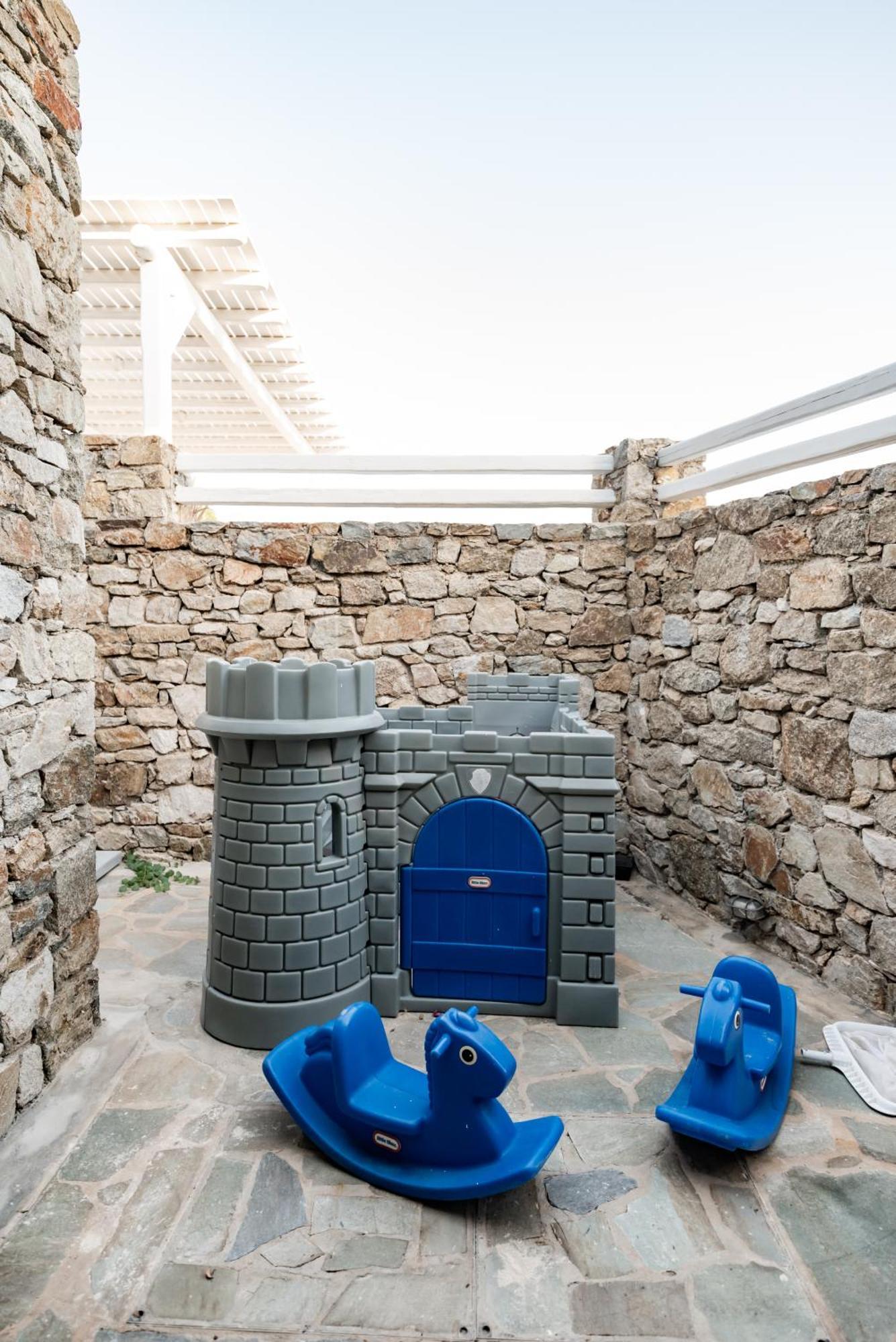 Alice * Elia (Mykonos)