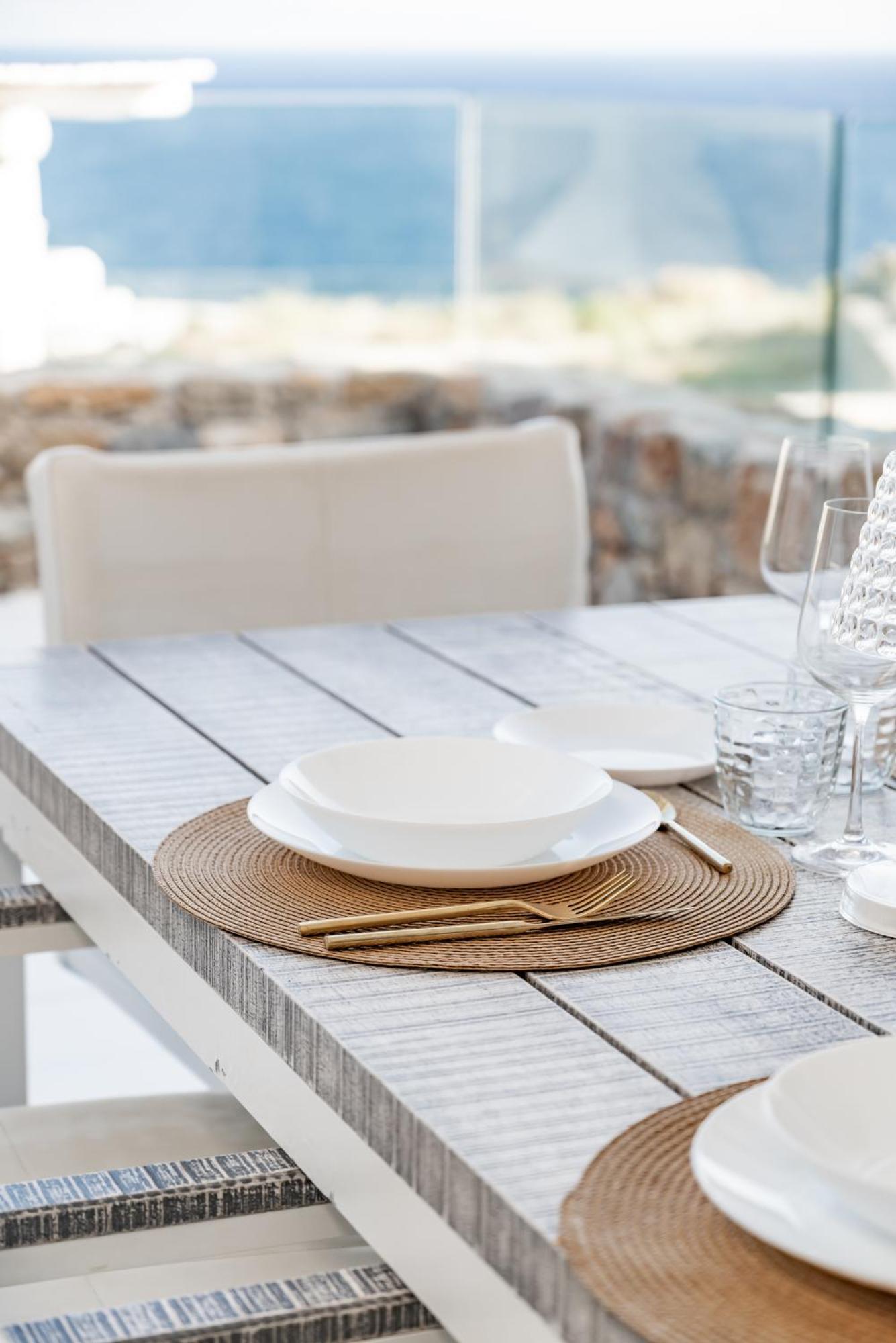 Alice * Elia (Mykonos)
