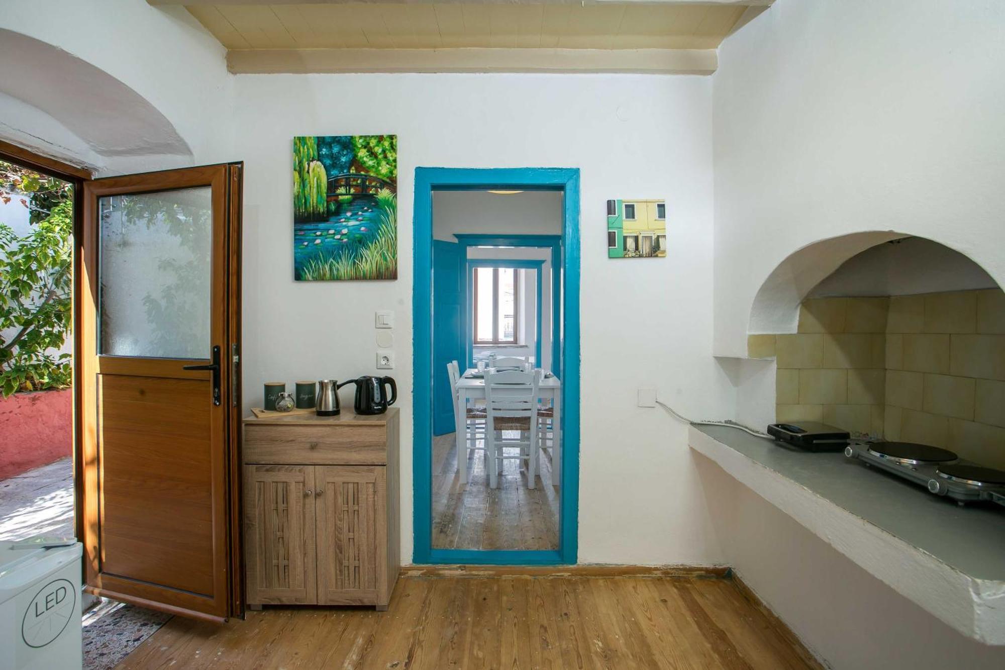 Serena Traditional * Symi
