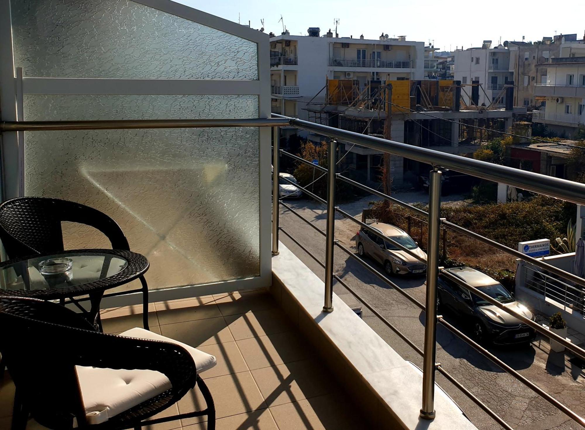 Aparthotel Aigialos