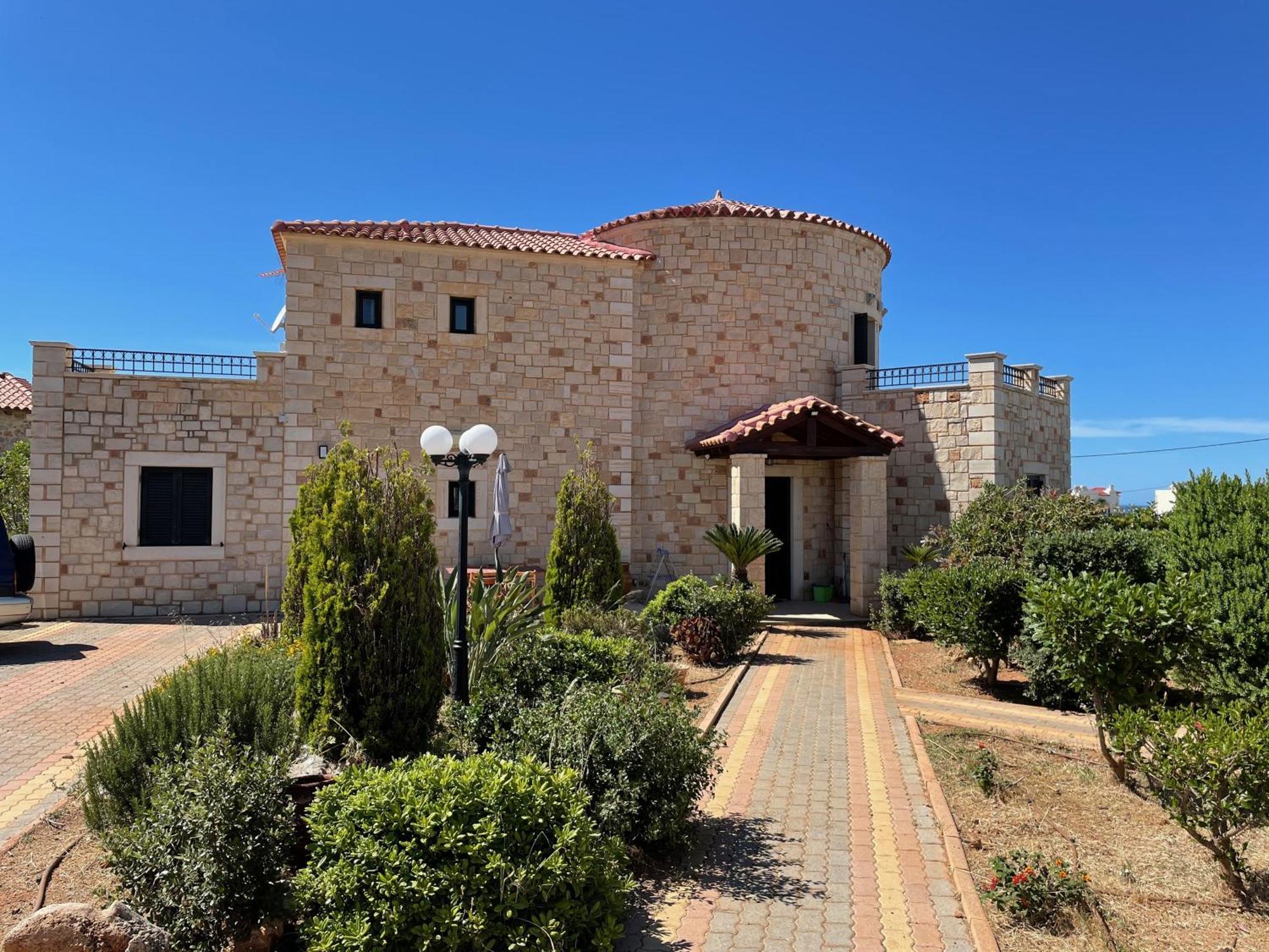 Voula Hersonissos (Crete)