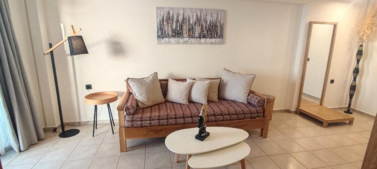 Hotel Ammos Suites Rethymno (Crete)