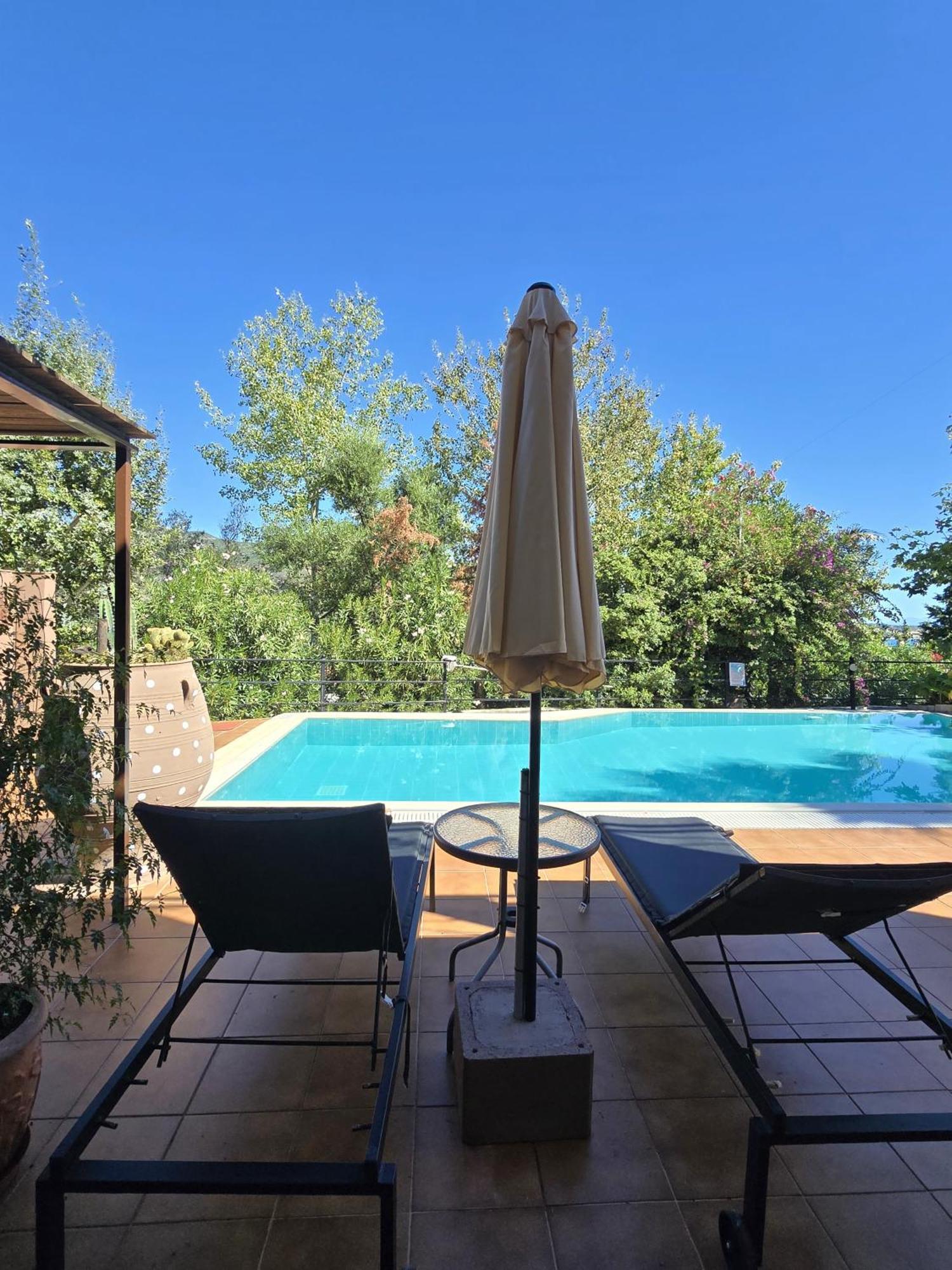 Okeanis & Adults Only Apartment *