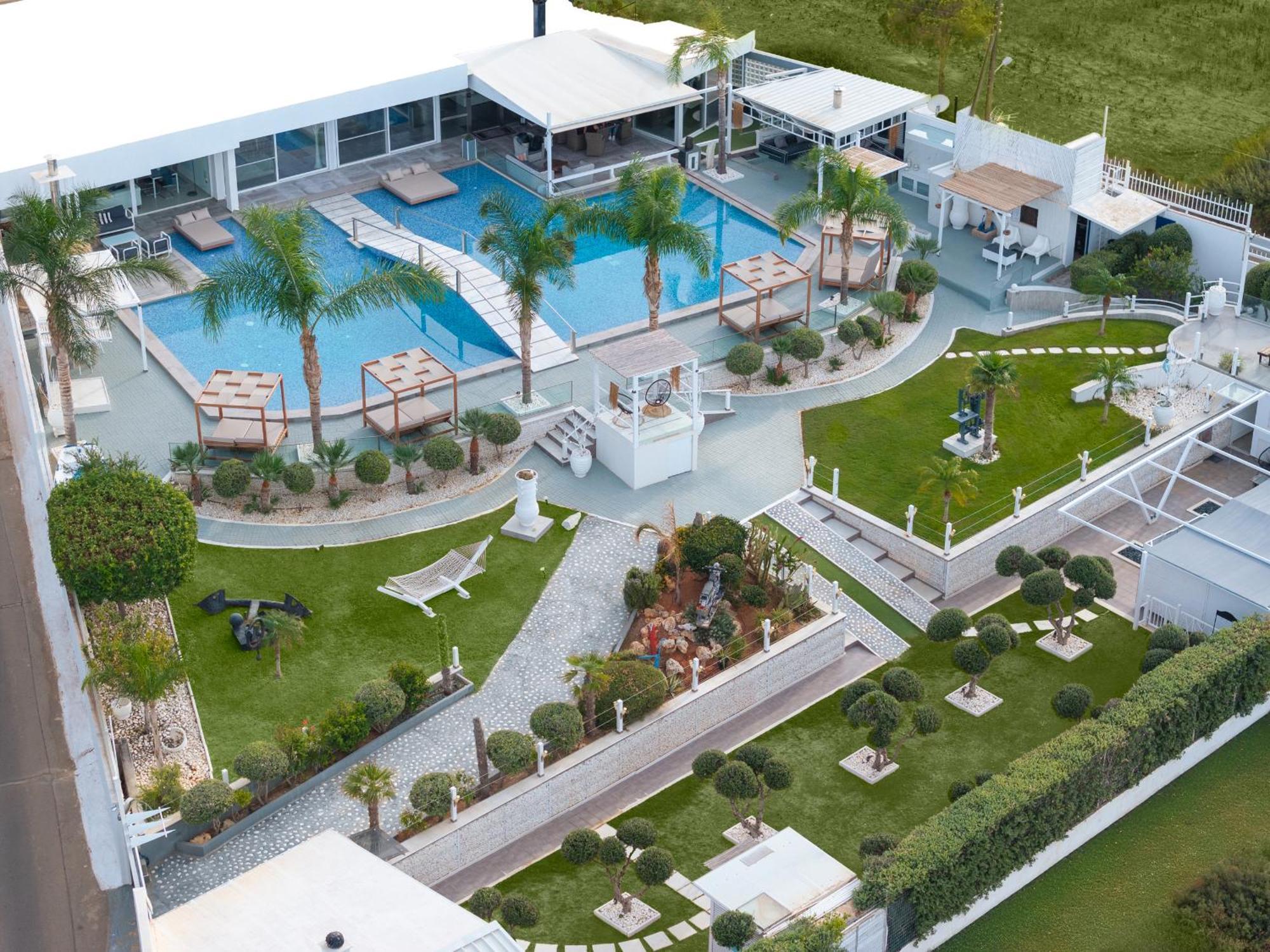 White Luxury Villa Hersonissos (Crete)