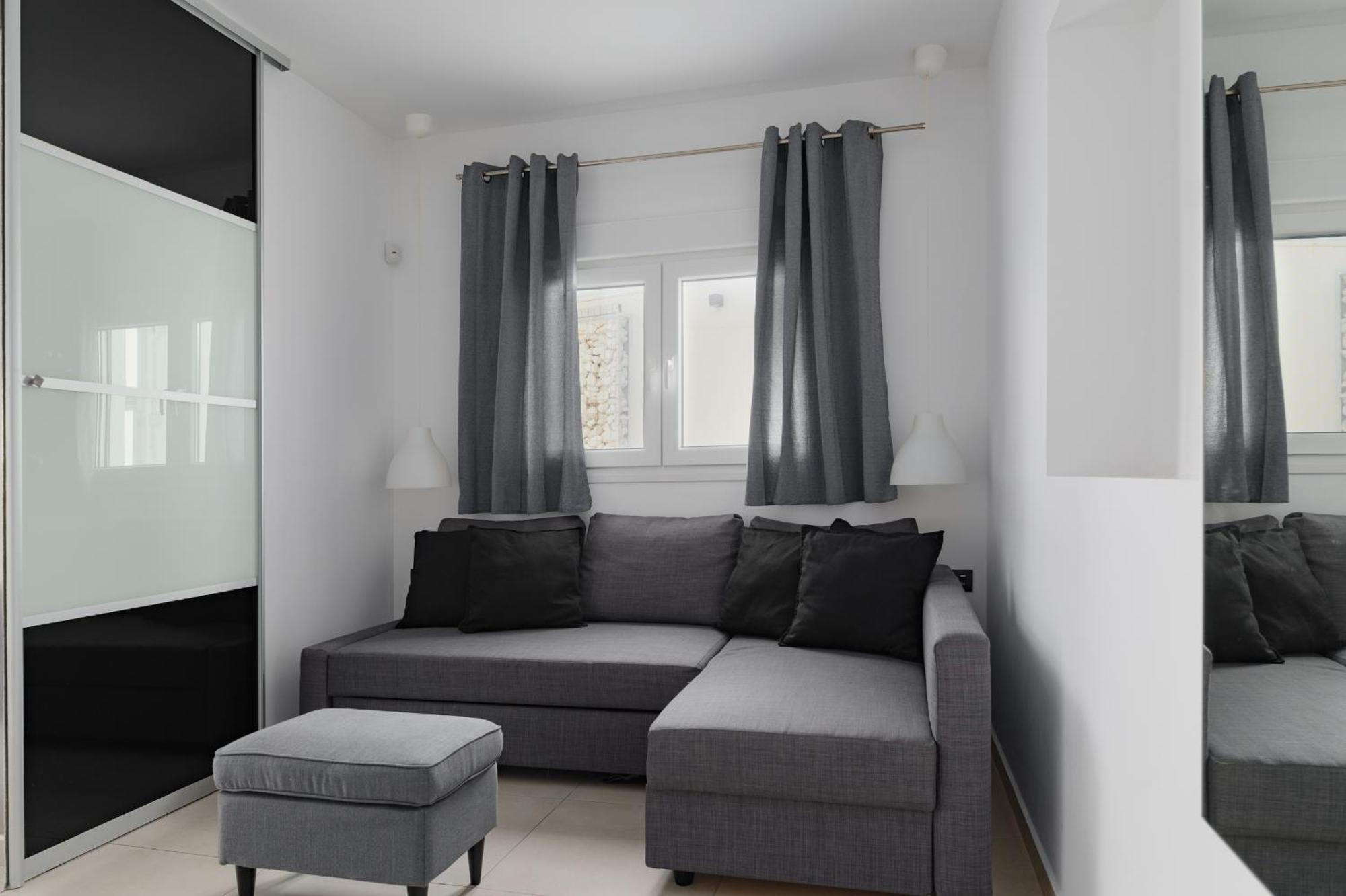 Villa White Luxury *
