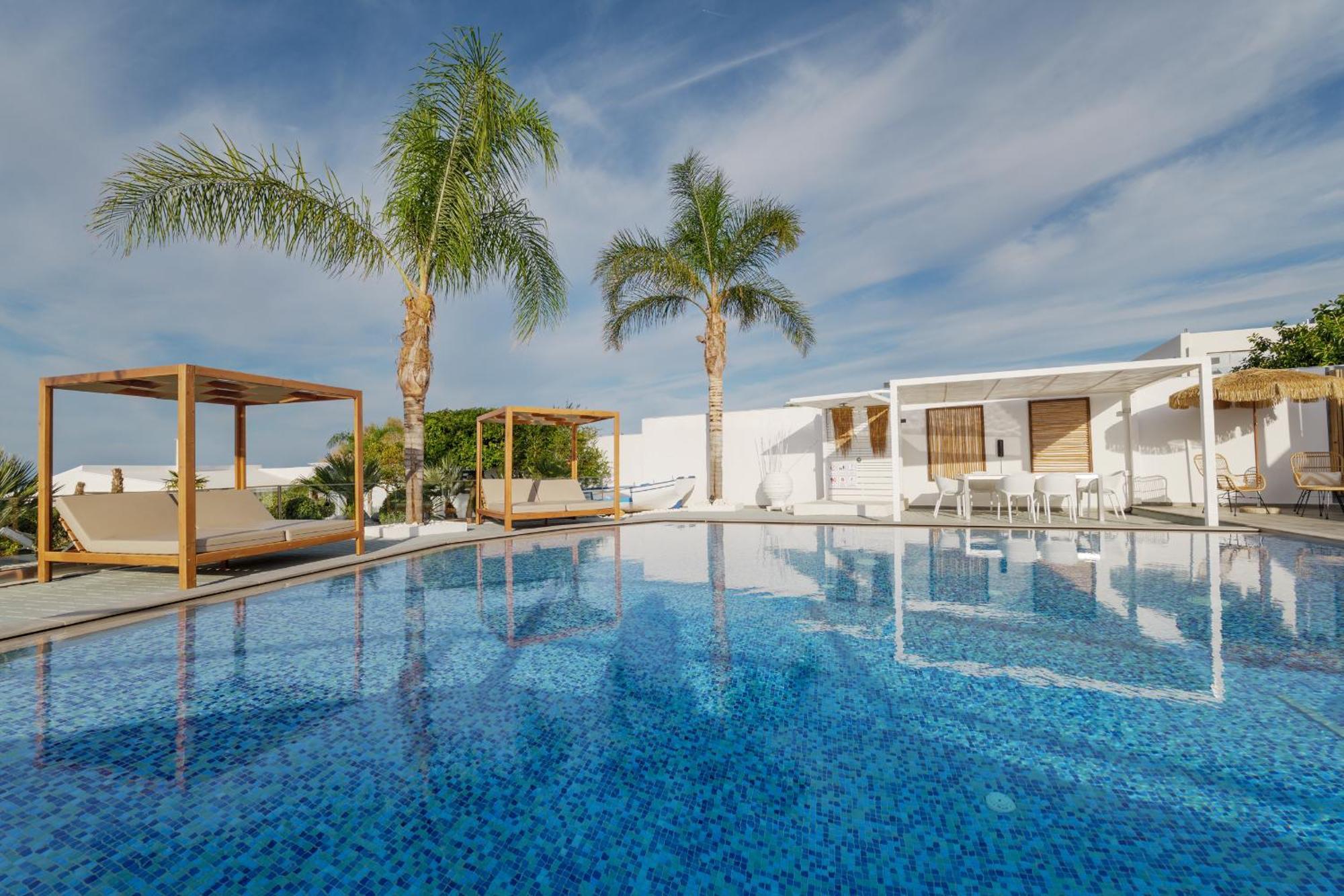 White Luxury Villa Hersonissos (Crete)