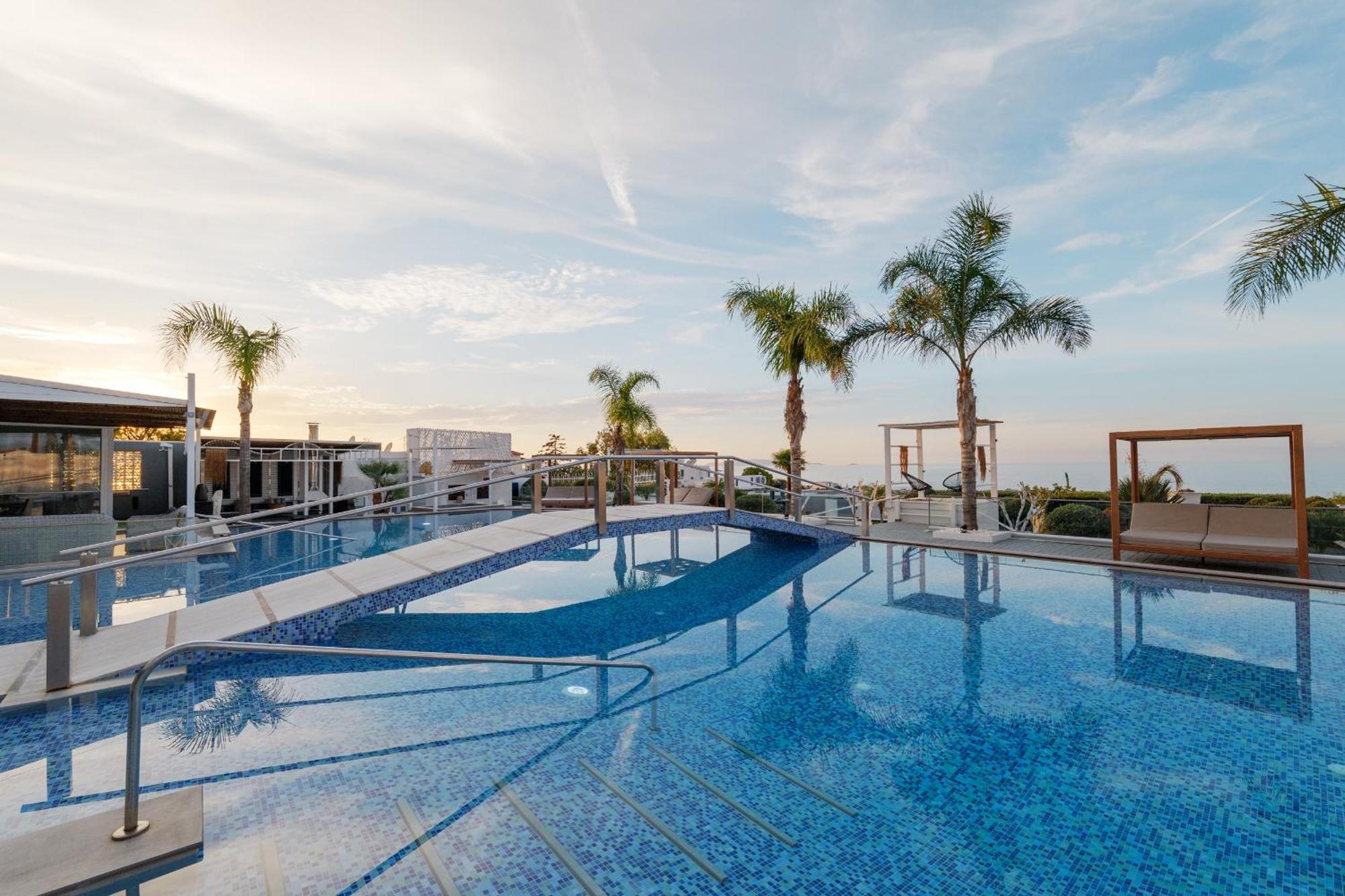 White Luxury Hersonissos (Crete)