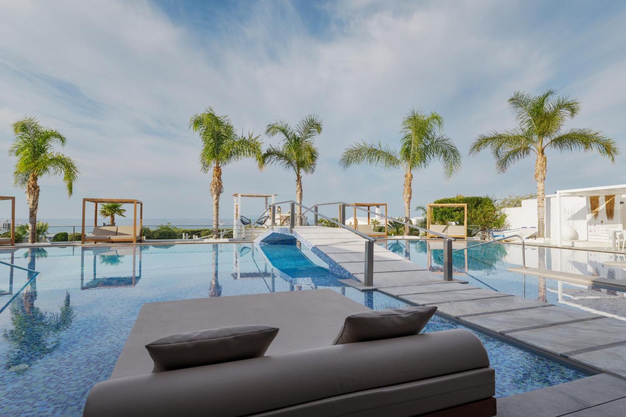 White Luxury Hersonissos (Crete)