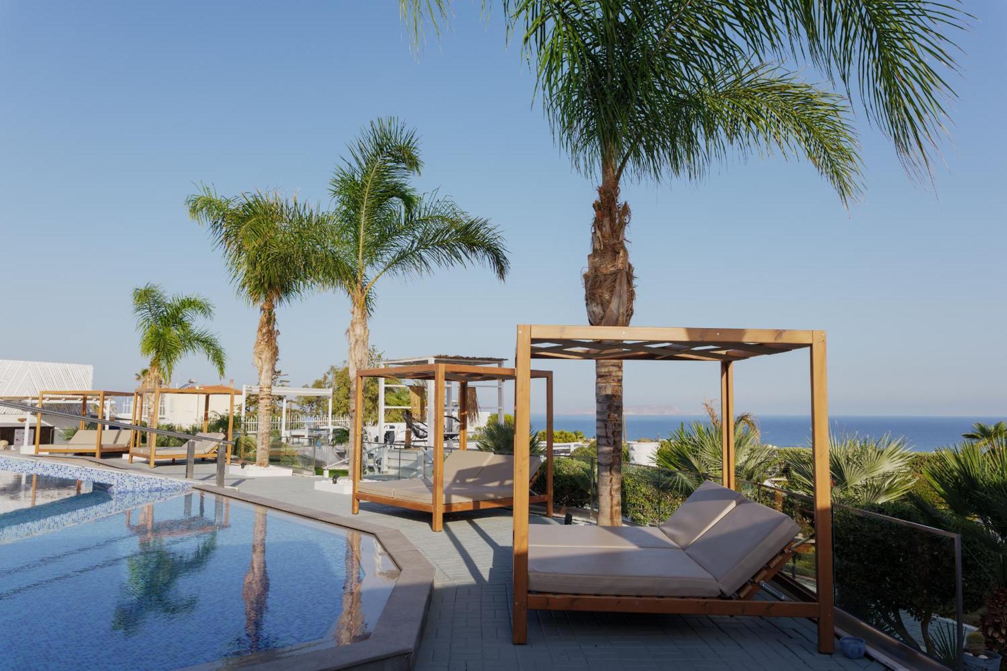 Villa White Luxury *