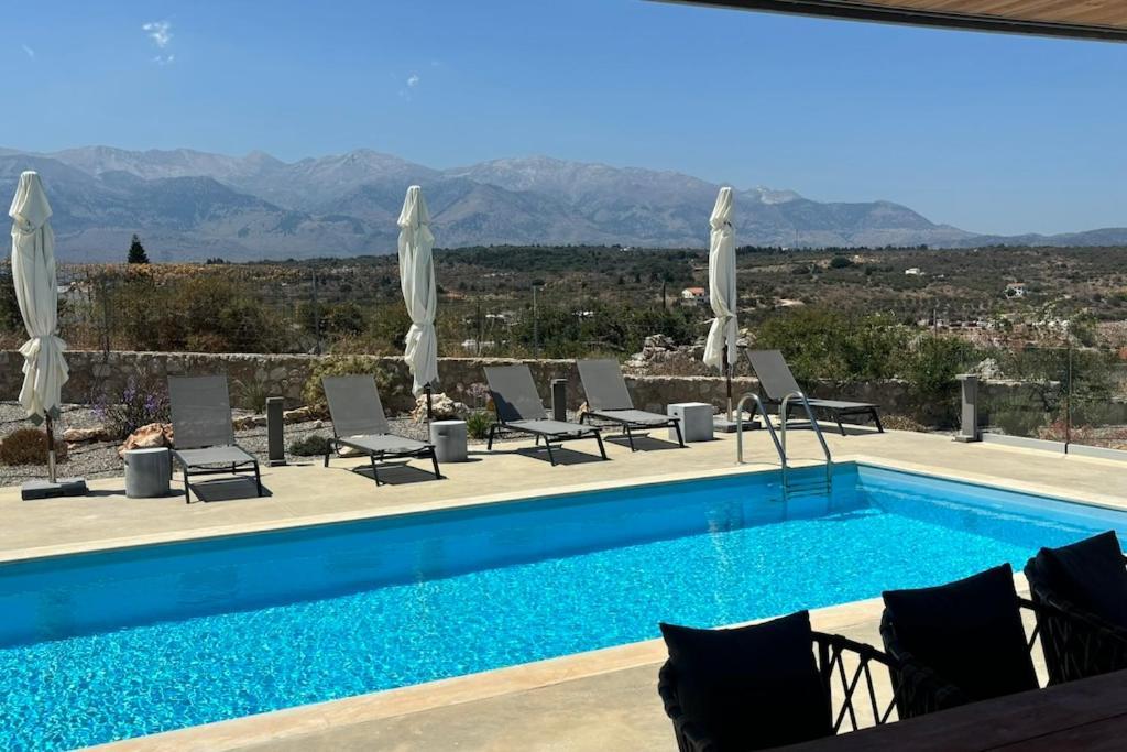 Stunning Mountain And Sea View Eleni In Holiday home Vamos