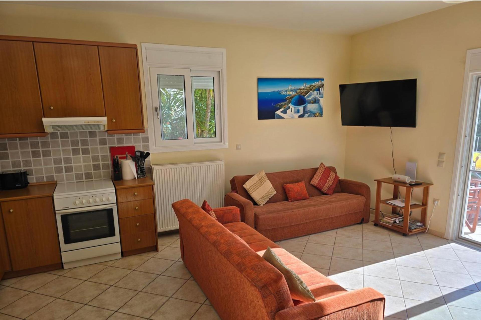 Skala - - Sleeps 7 - Parking - Garden