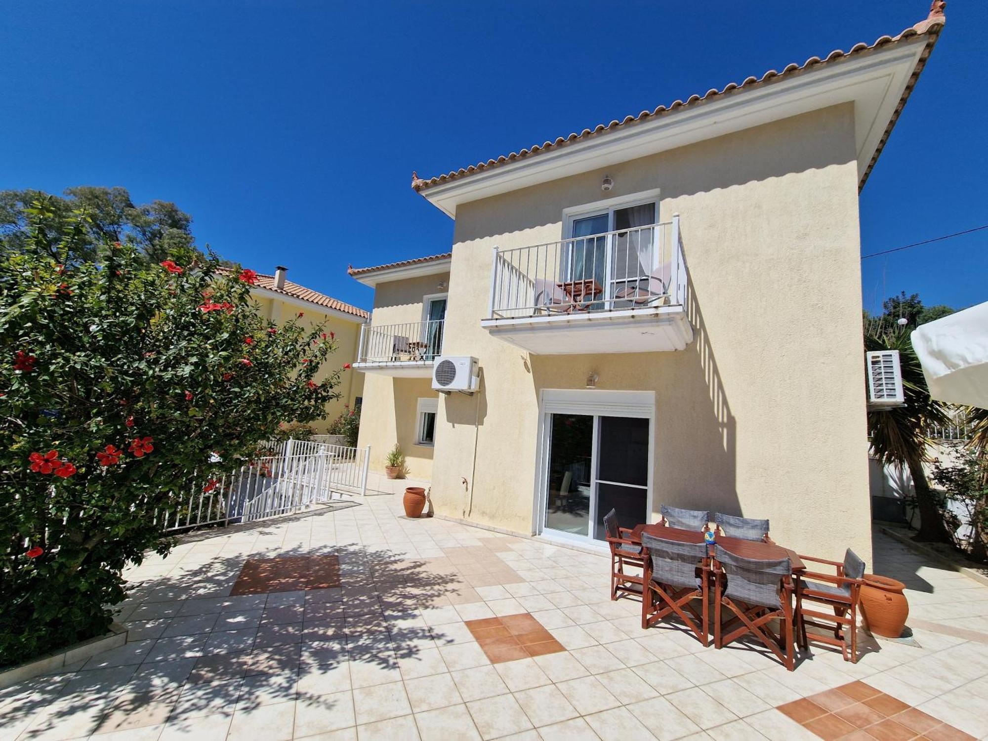 Skala - - Sleeps 7 - Parking - Garden Villa