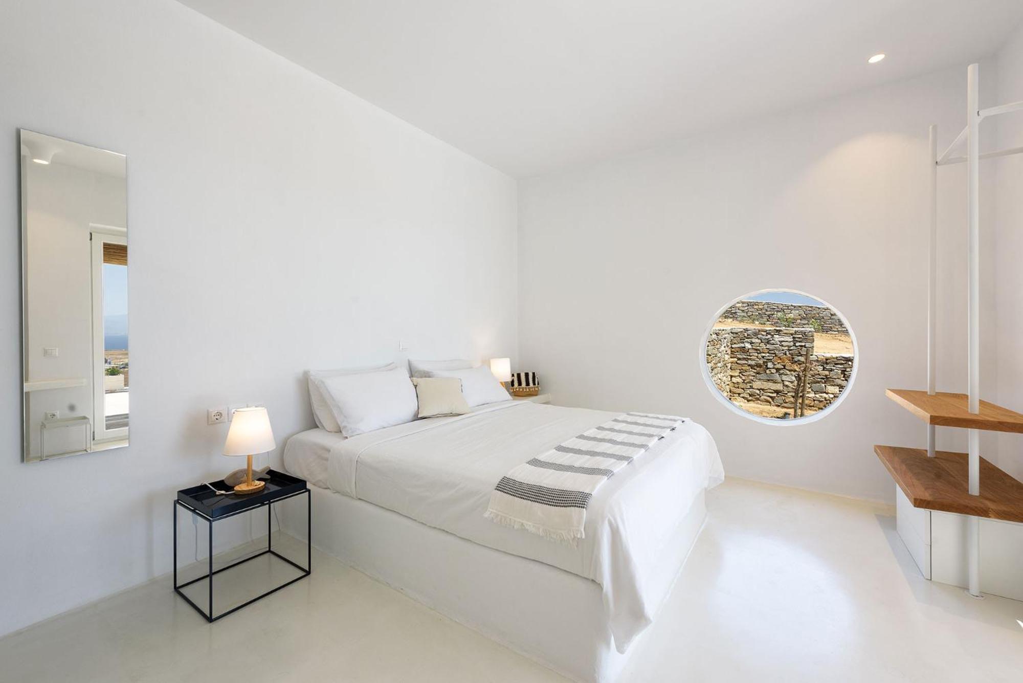 Di Lusso Villa, A Cycladic Seaview Sanctuary, By Thinkvilla Chrisi Akti (Paros)