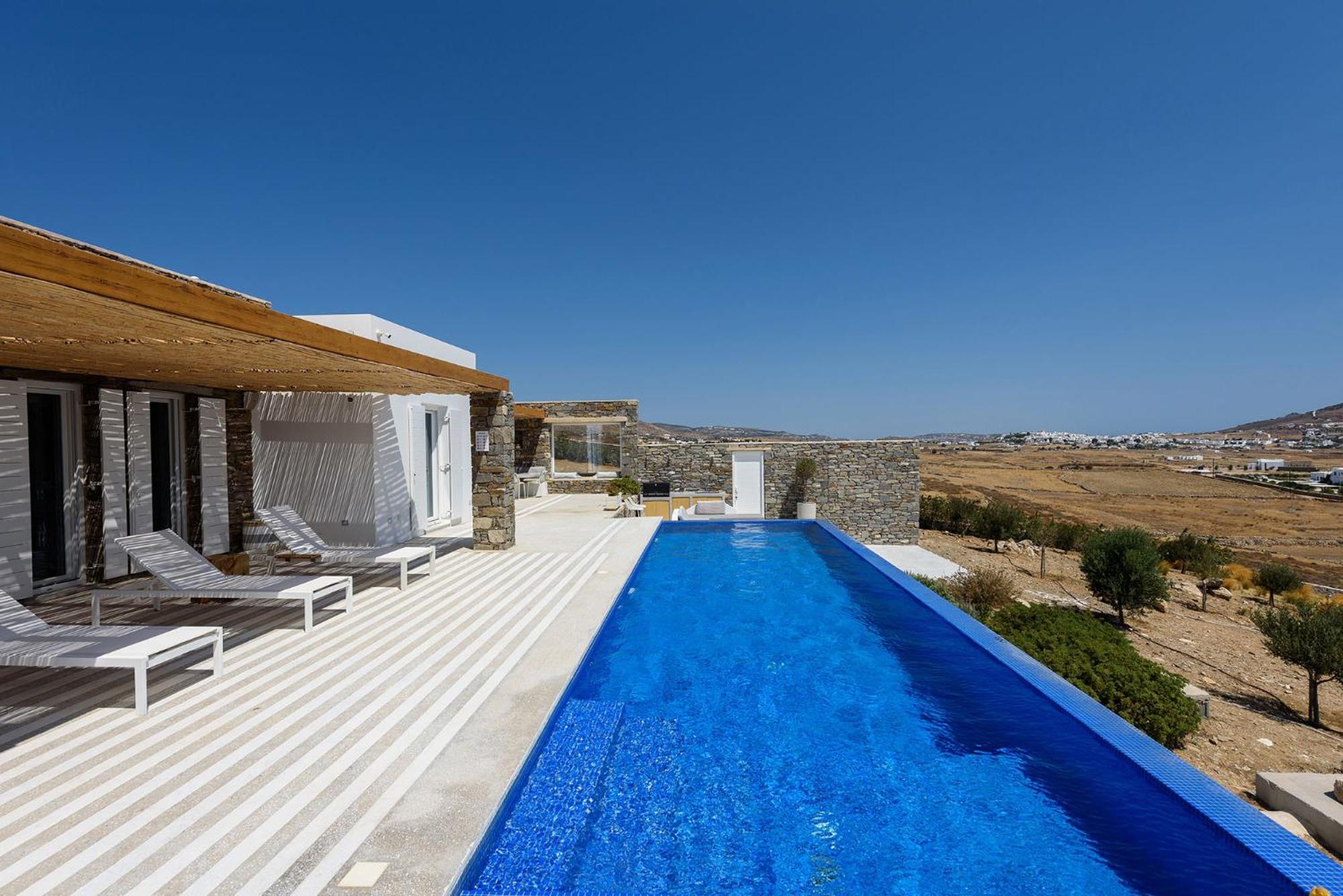 Villa Di Lusso Villa, A Cycladic Seaview Sanctuary, By Thinkvilla Chrisi Akti (Paros)