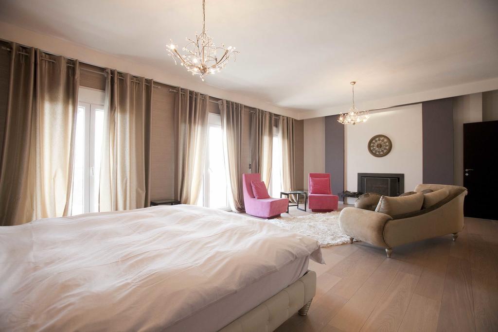 Elena * Peraia (Thessaloniki)