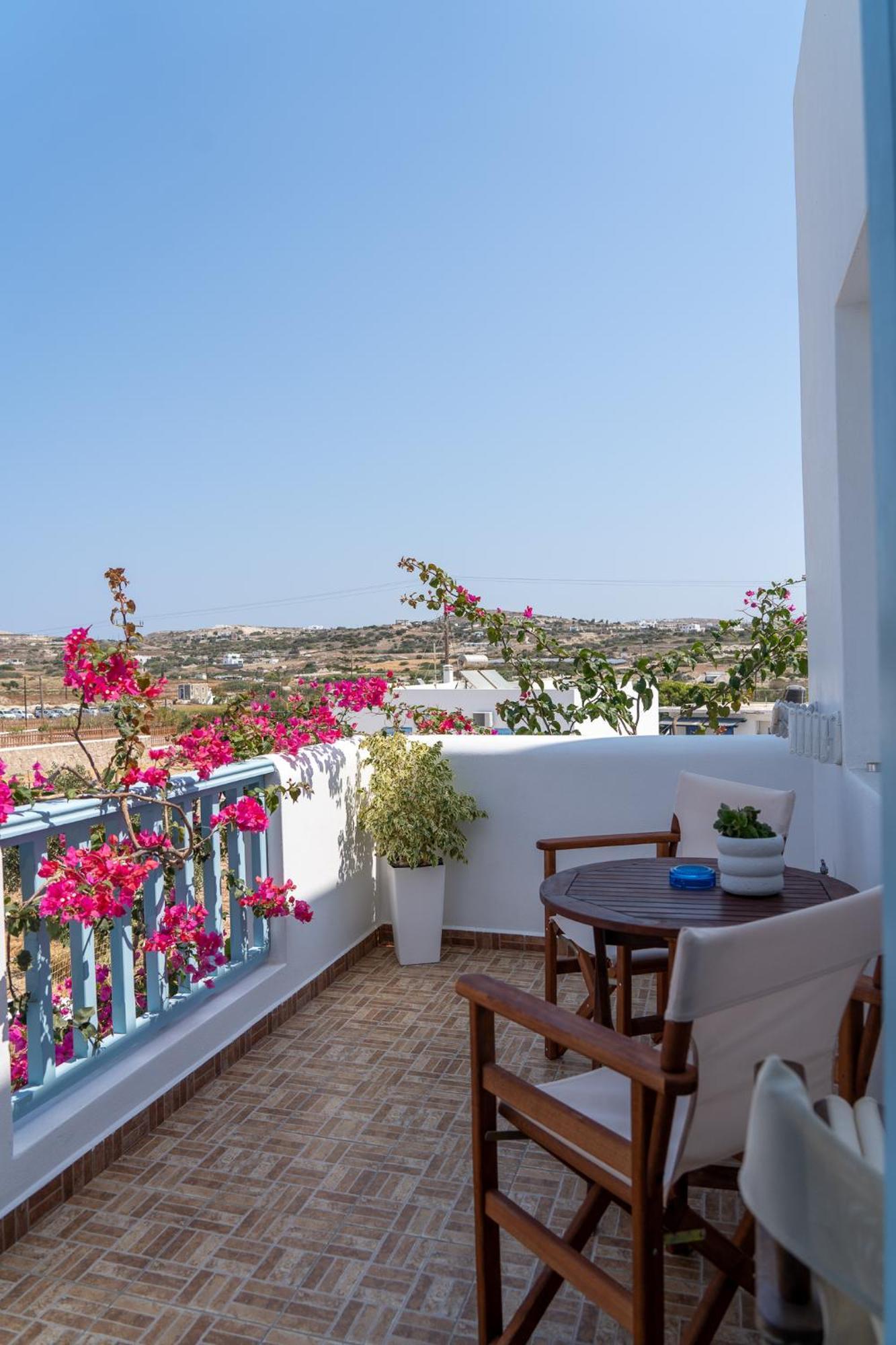 Aggelos Studios Adamantas (Milos)