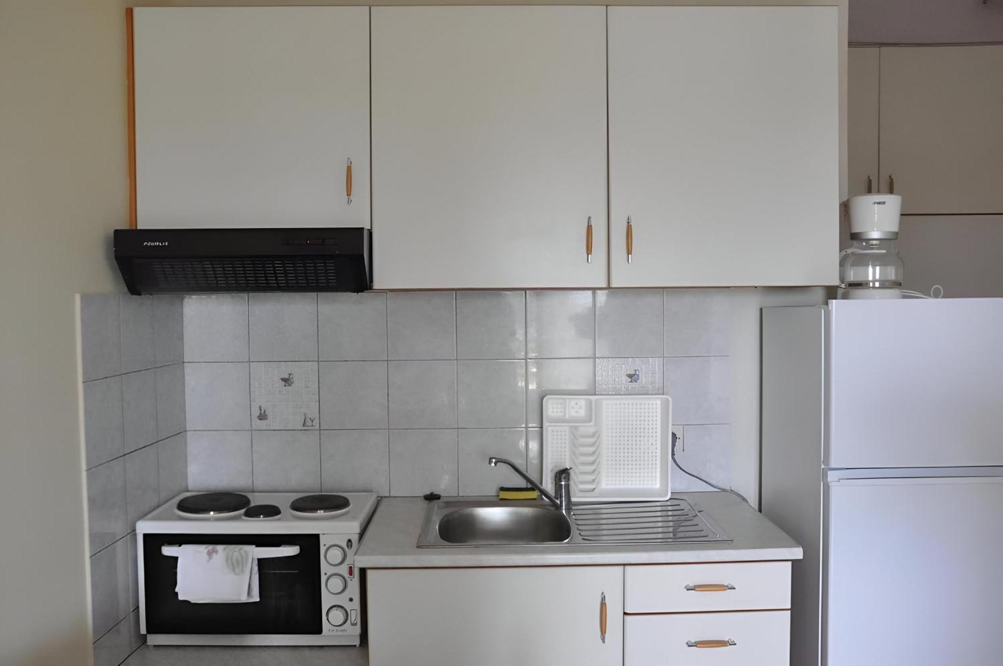 Pagonis Studios Apartment