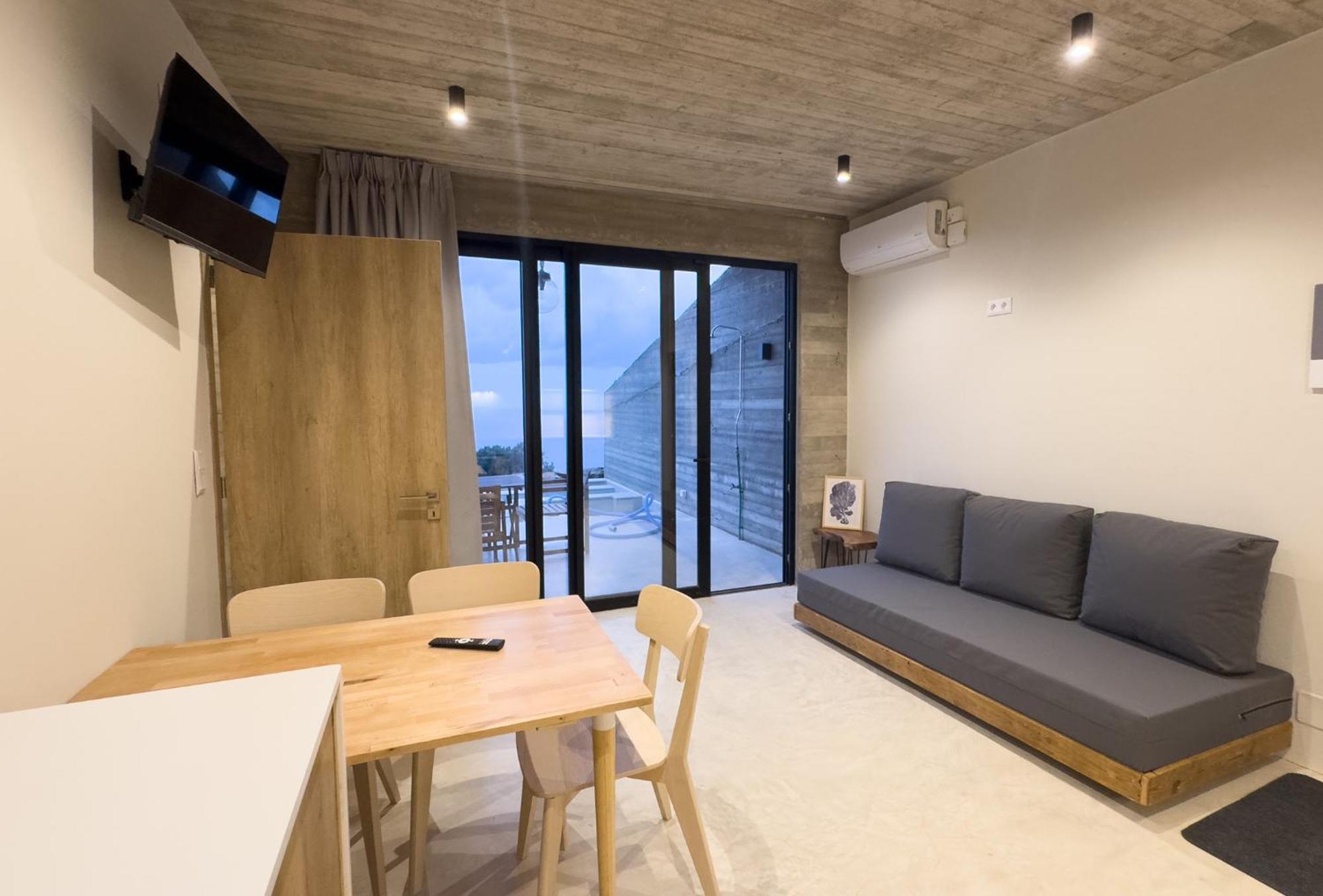 Sea View With Private Swimming Pool Heraklion (Crete)
