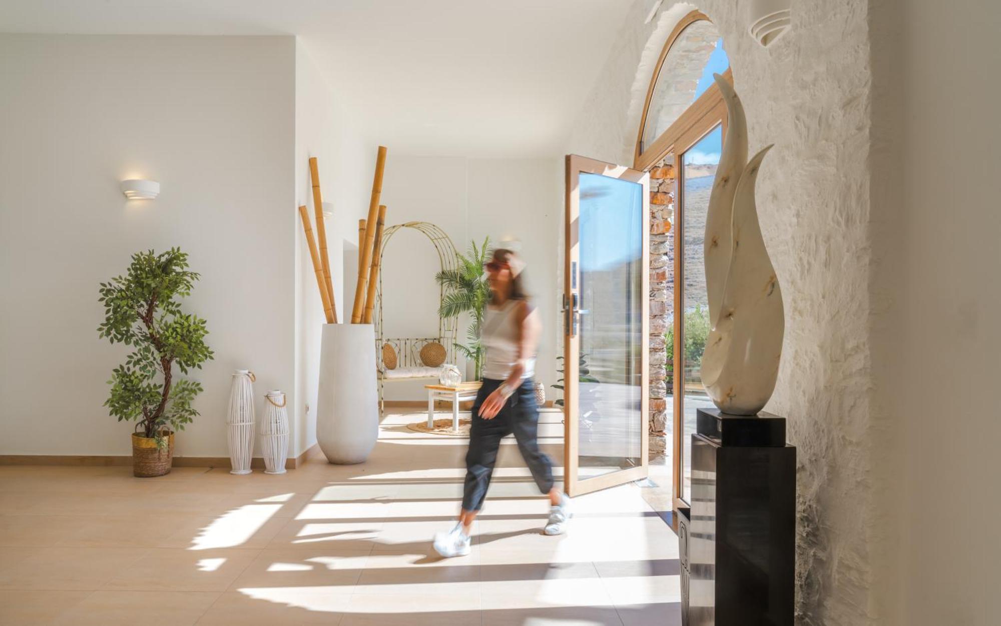 Kea Bliss Hotel 3*