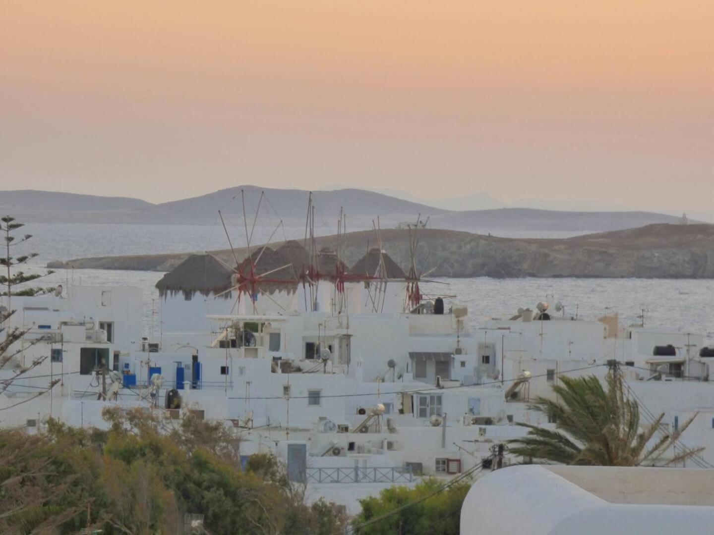 Sunset - Center Of Mykonos *