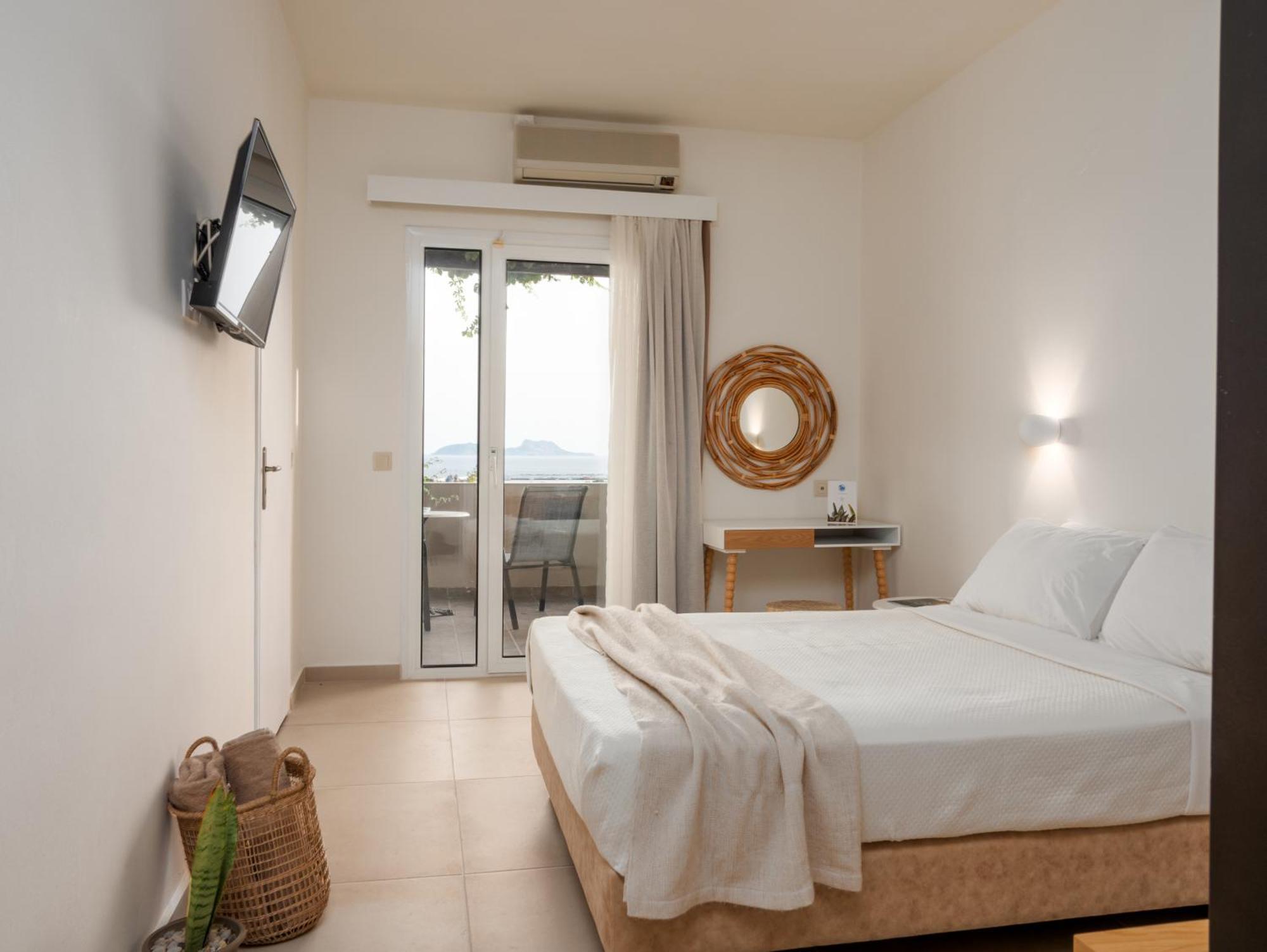 Paralos The Maxine Adults Only Hotel Agia Galini (Crete)
