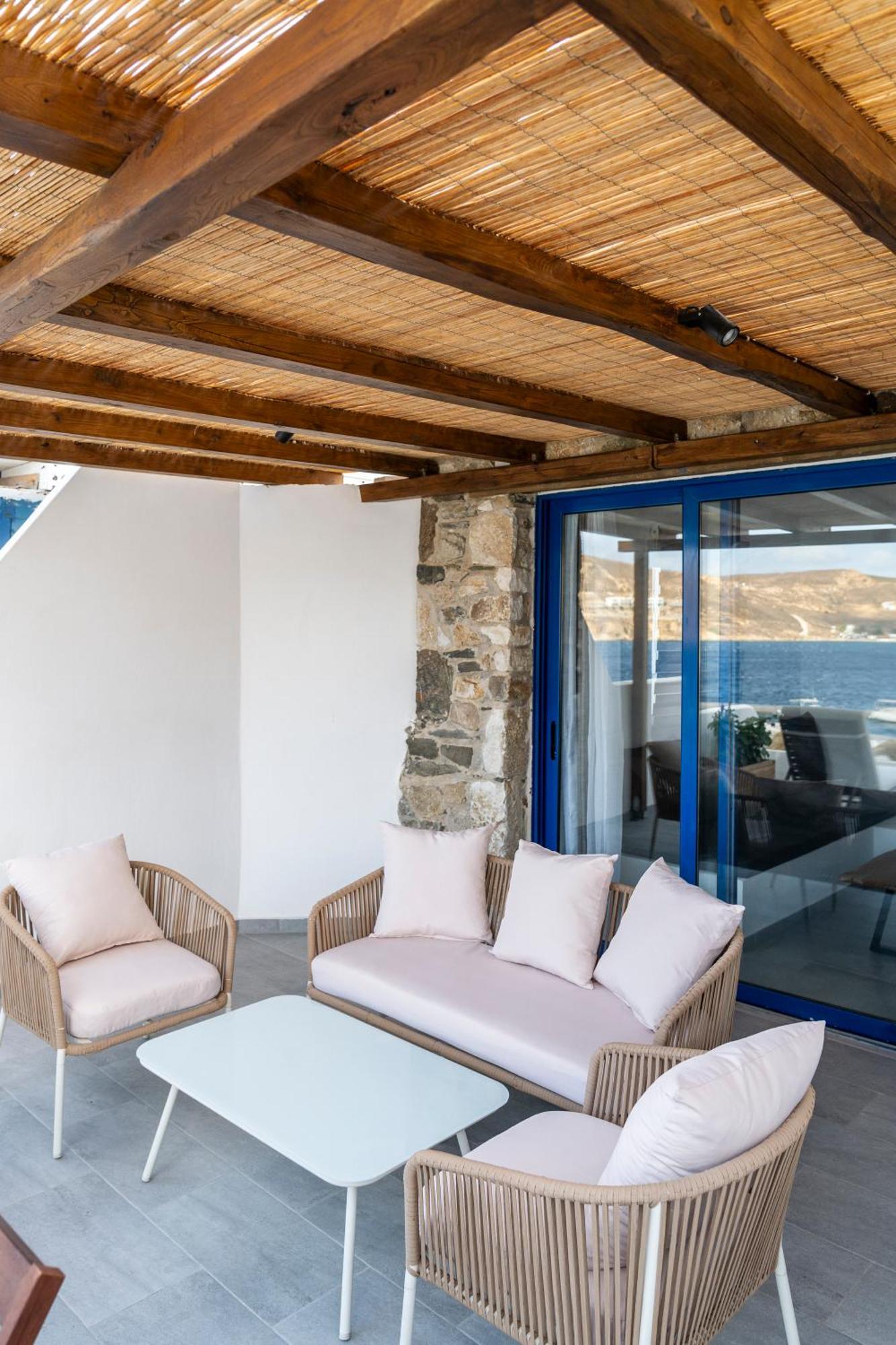 Holiday home Puerto Serifos *