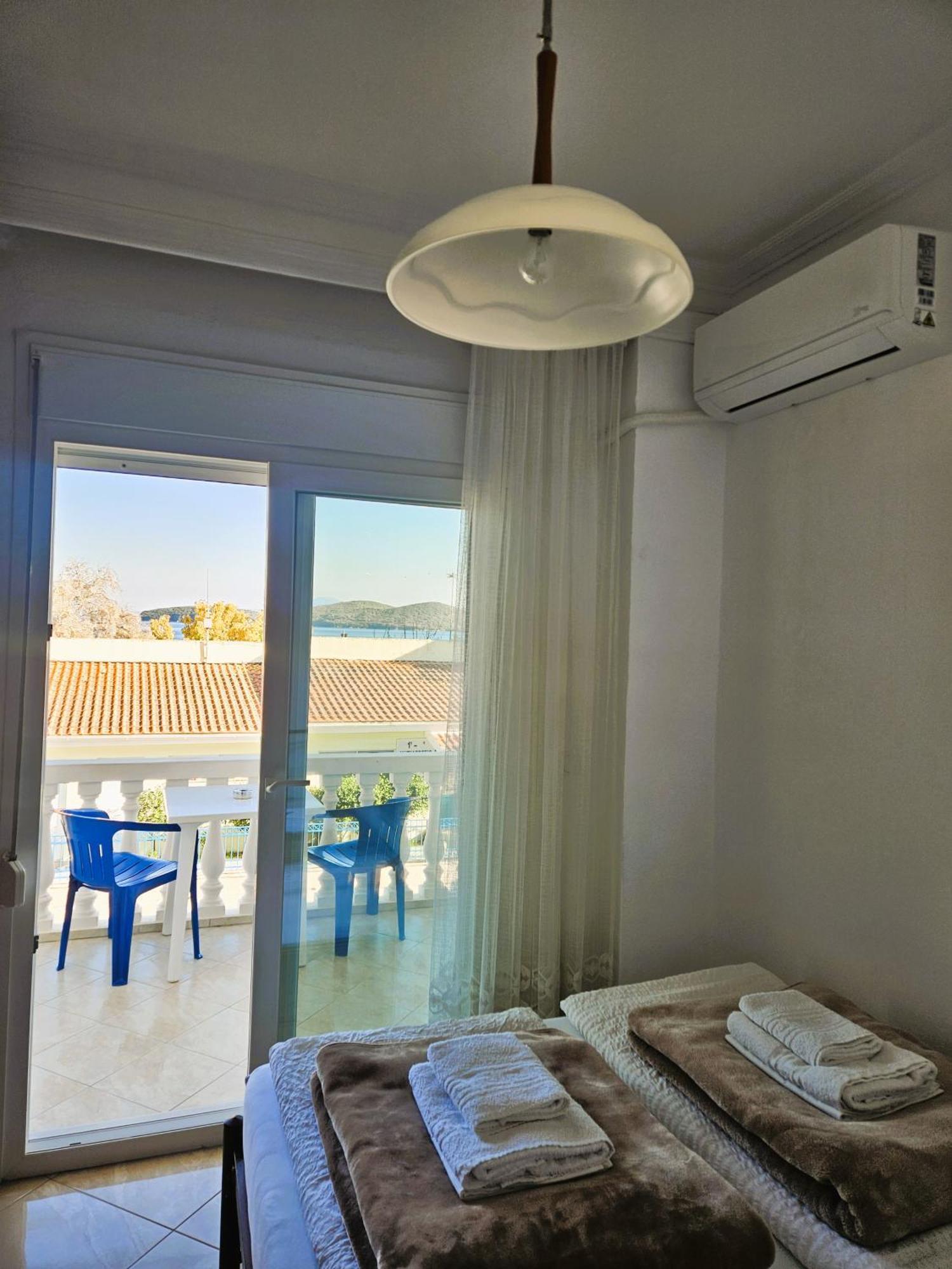 Apartment Leonidas *