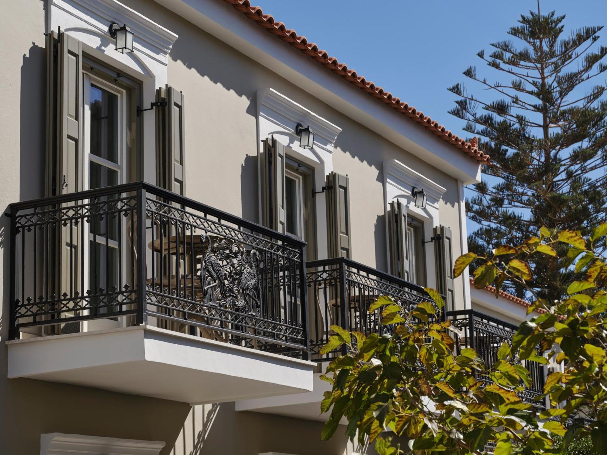 Doryssa Method Hotel 3*