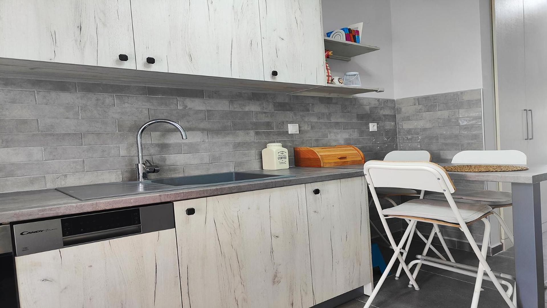 Front Apartment