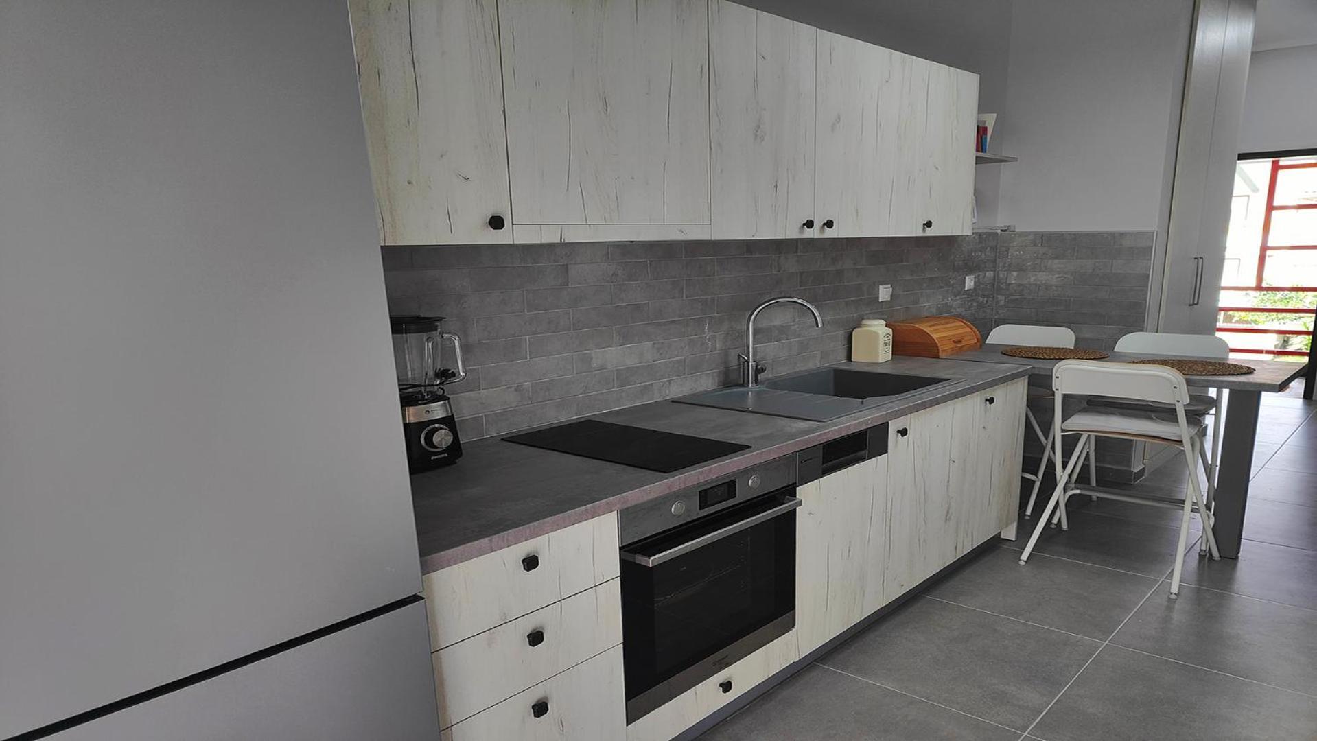 Front Apartment