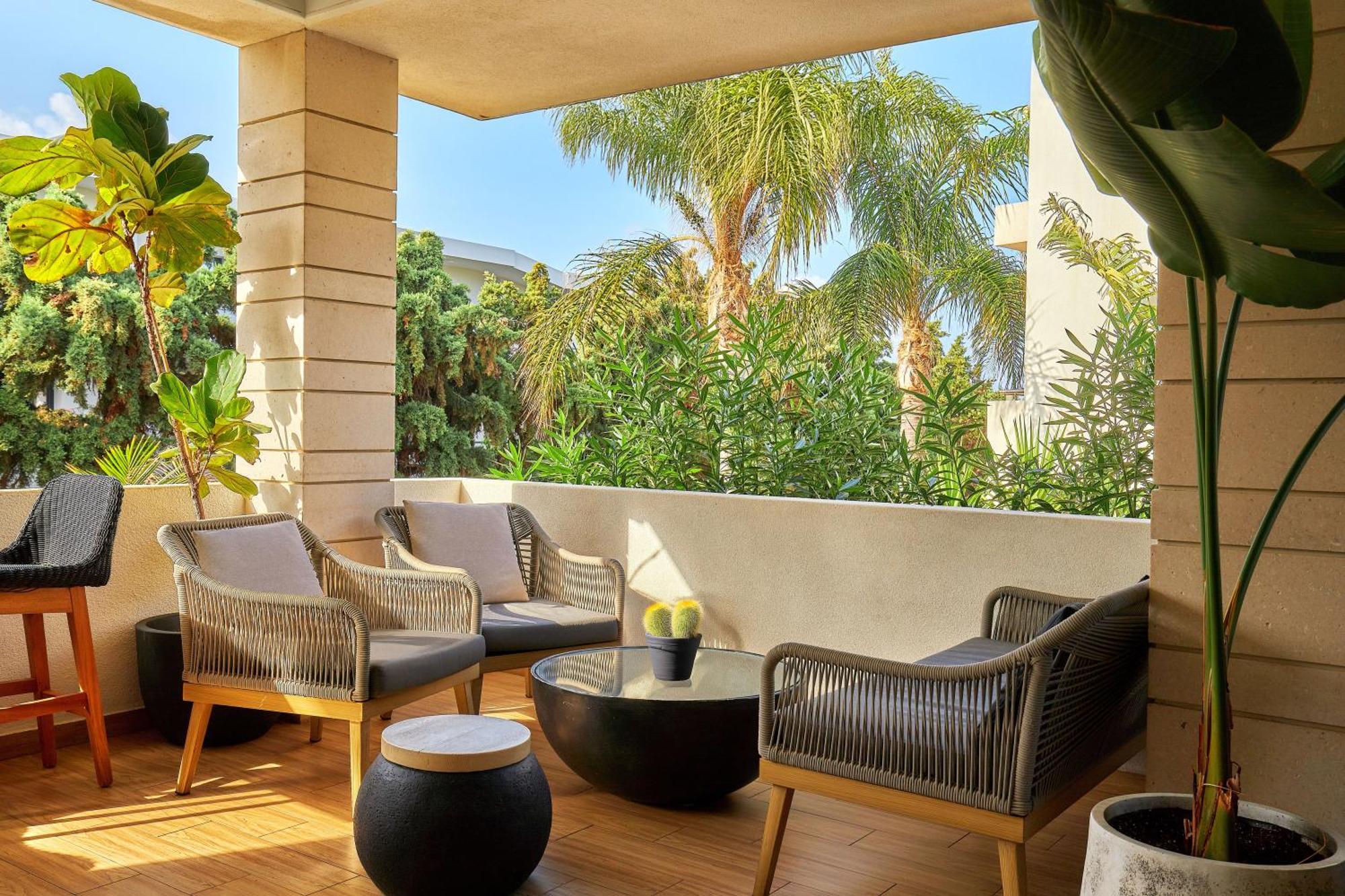 Resort Kyknos & Malia (Crete)