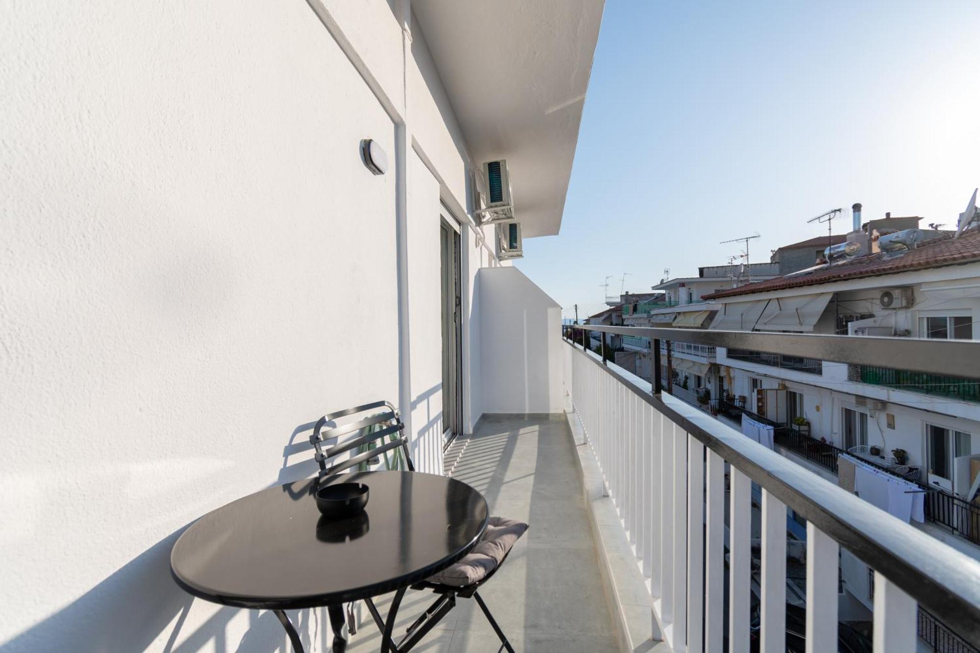 Mikelanna Aegean Skyline Apartment