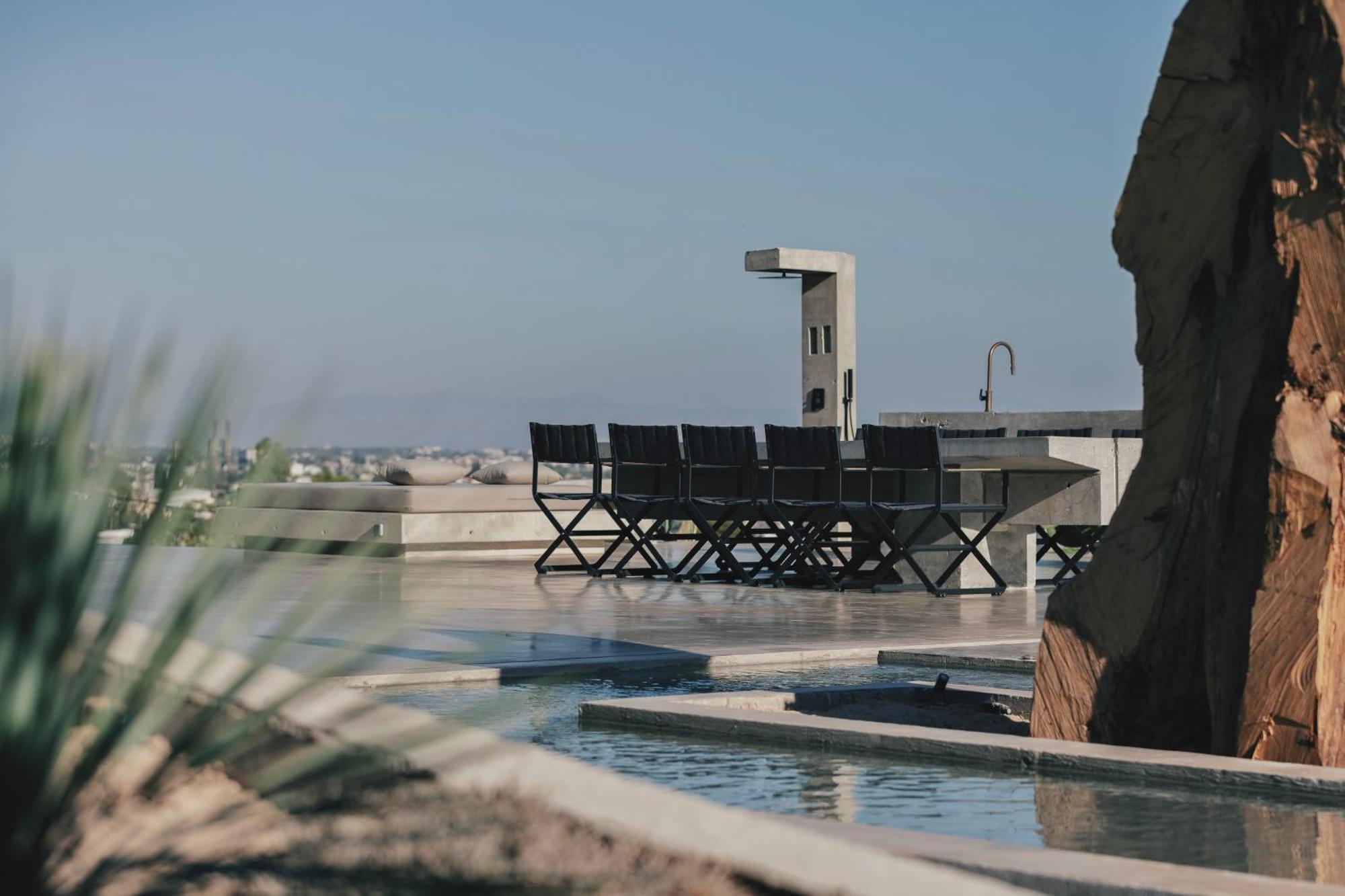 Inspiration House * Souda