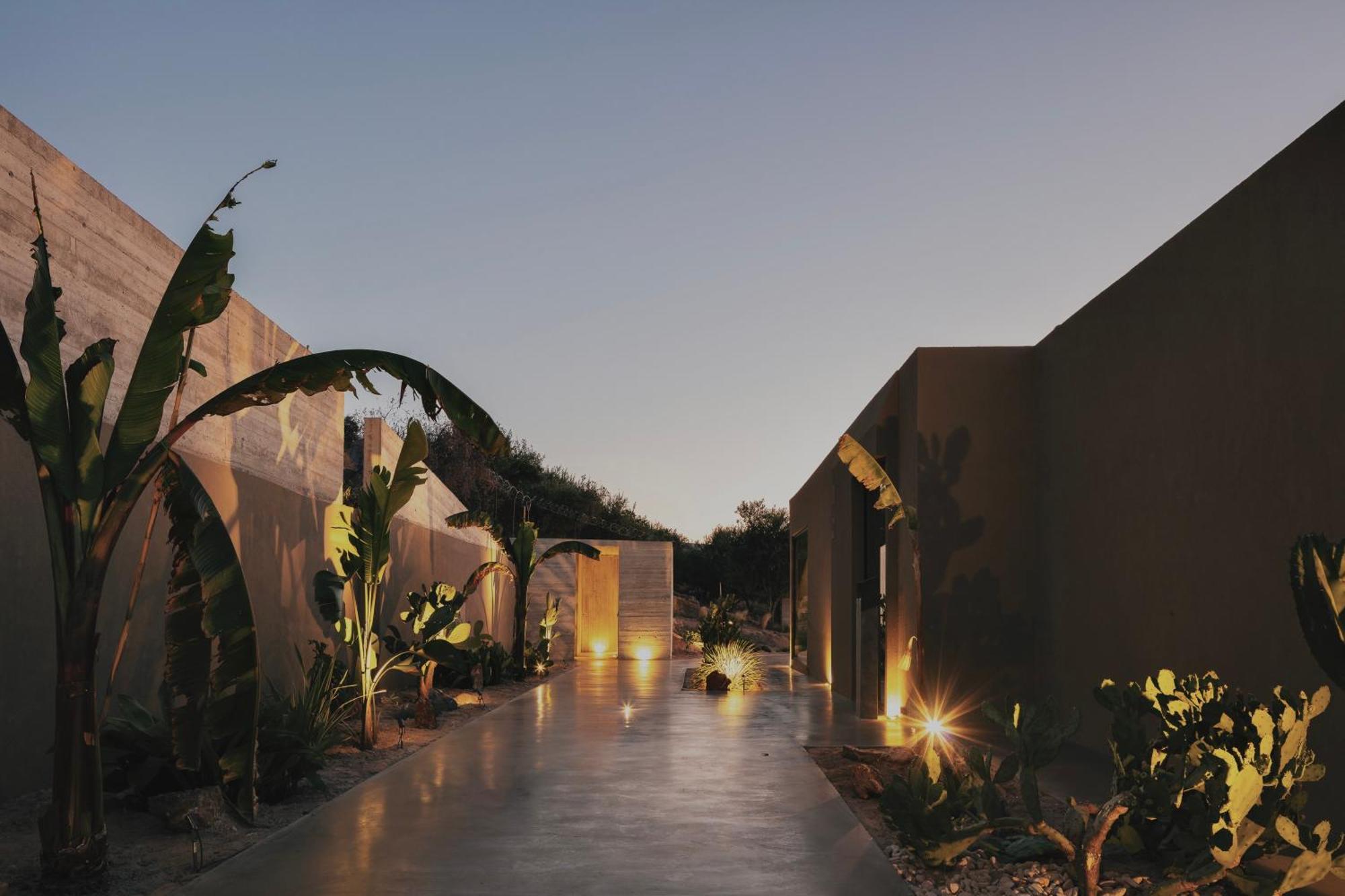 Inspiration House * Souda