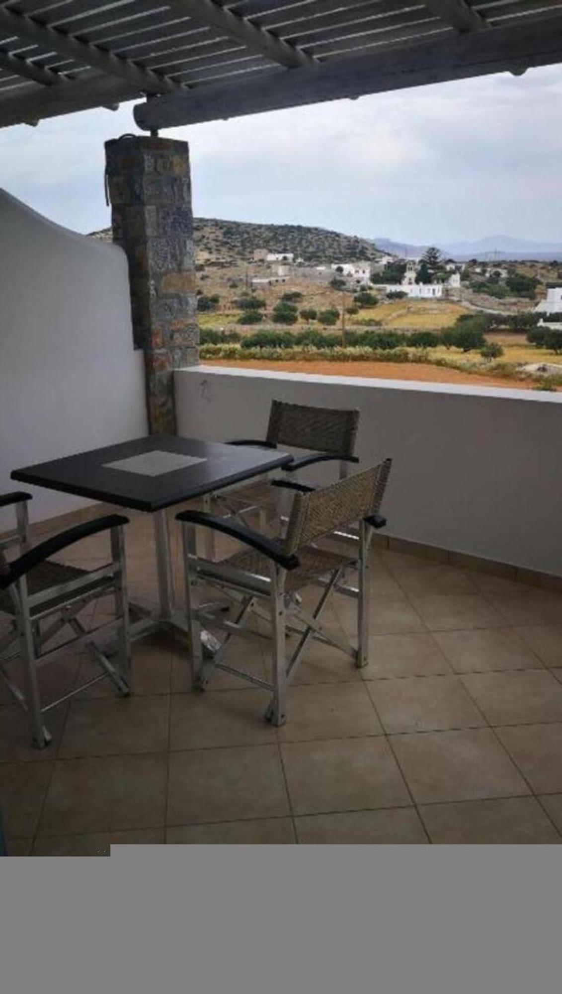 Harama Schinousa Apartment