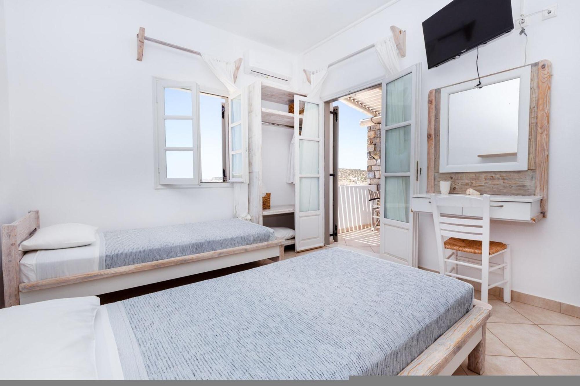 Apartment Harama Schinousa *