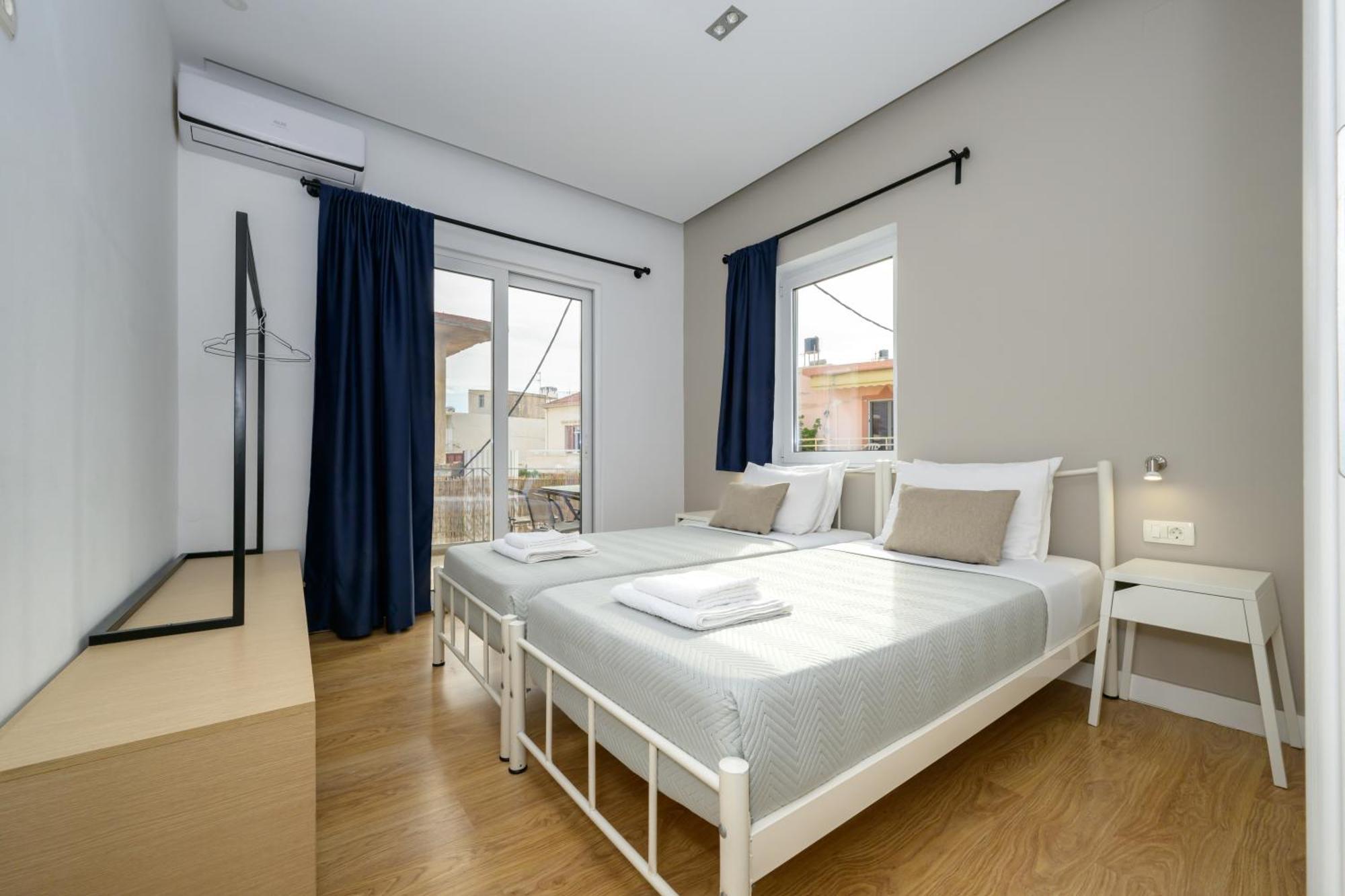 Modern Spacious Apartment *