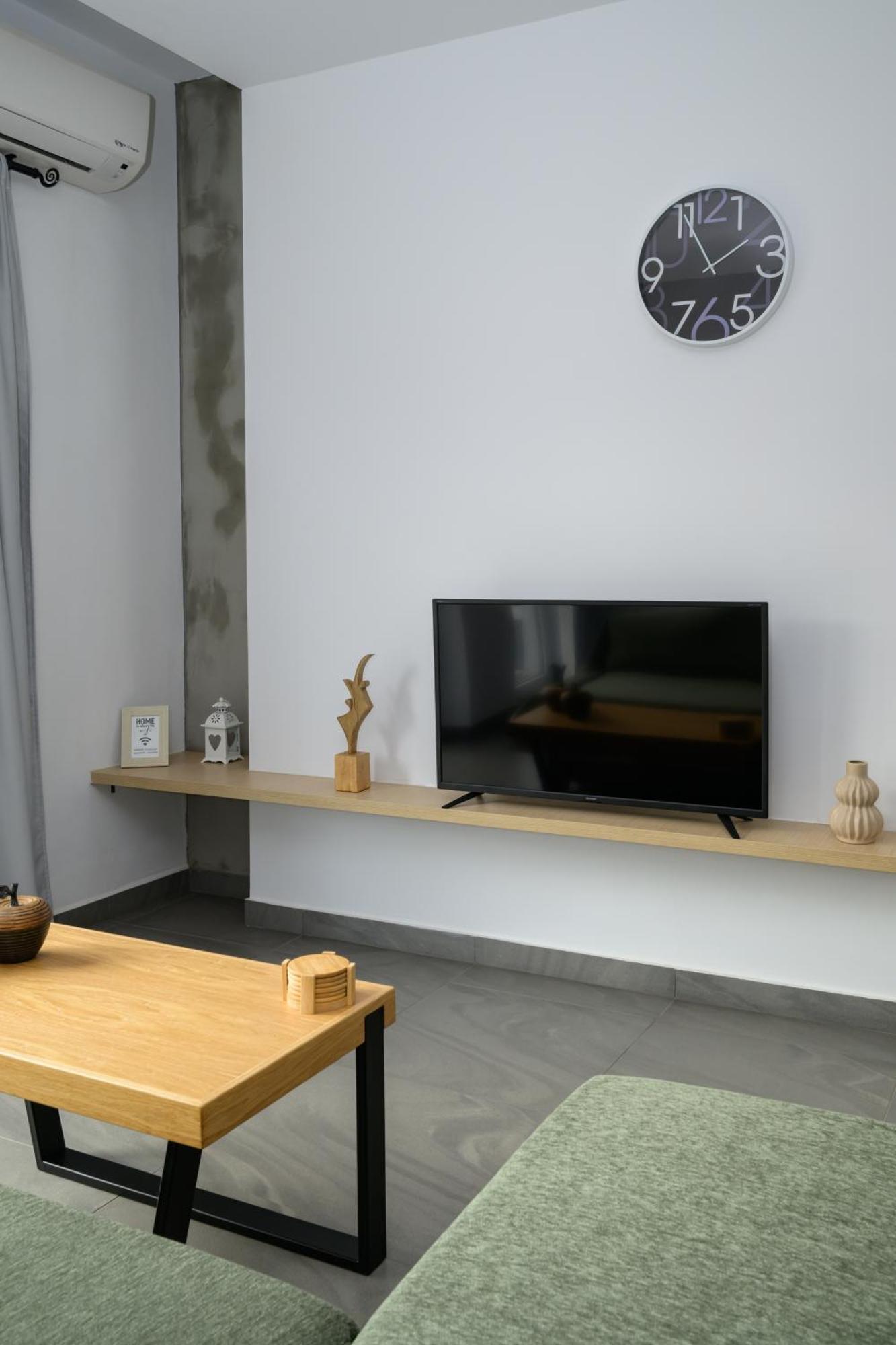 Modern Spacious