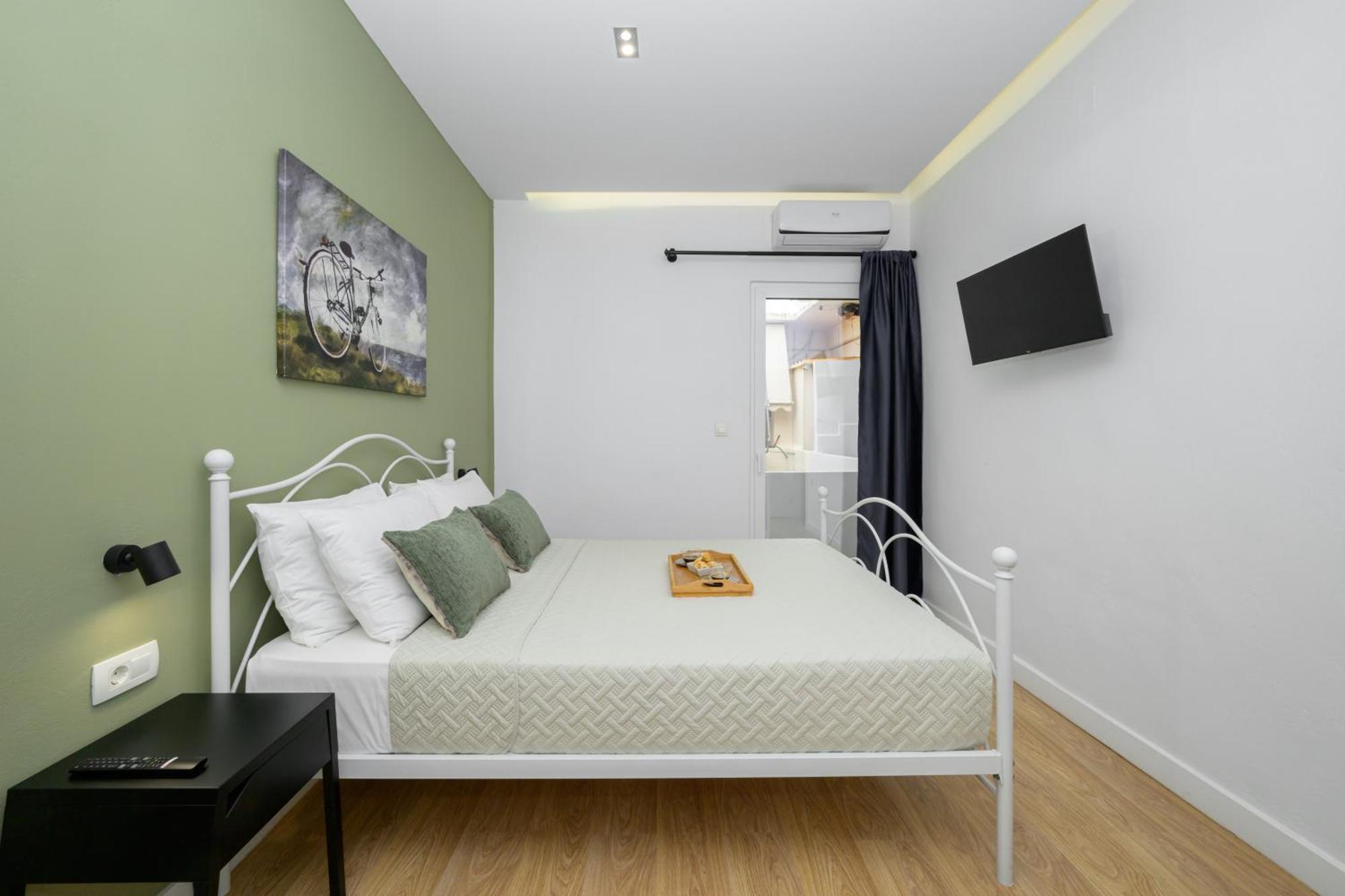 Modern Spacious Apartment