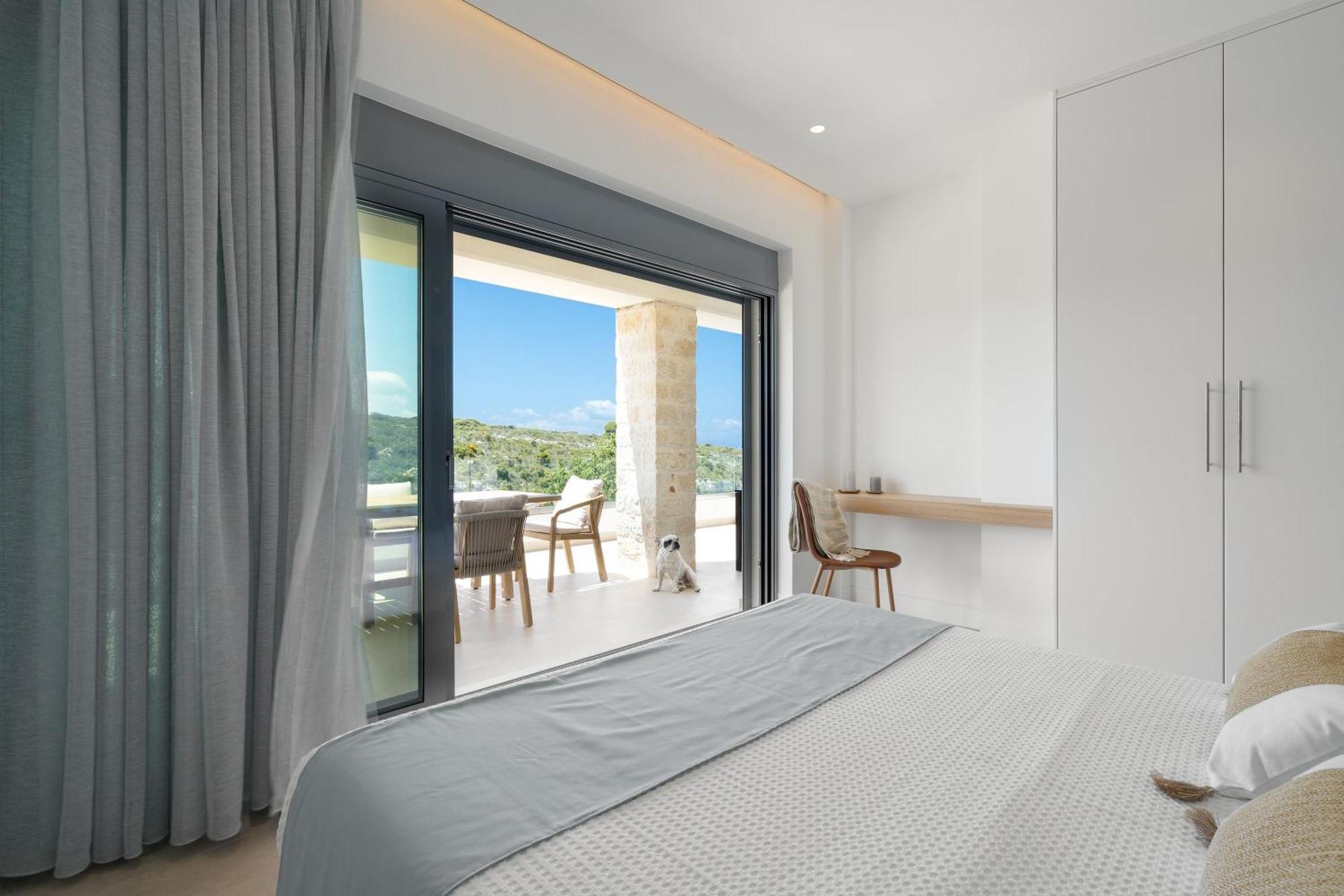 Le Mont Blanc - With Shared Pool Apartment Kounoupidhiana
