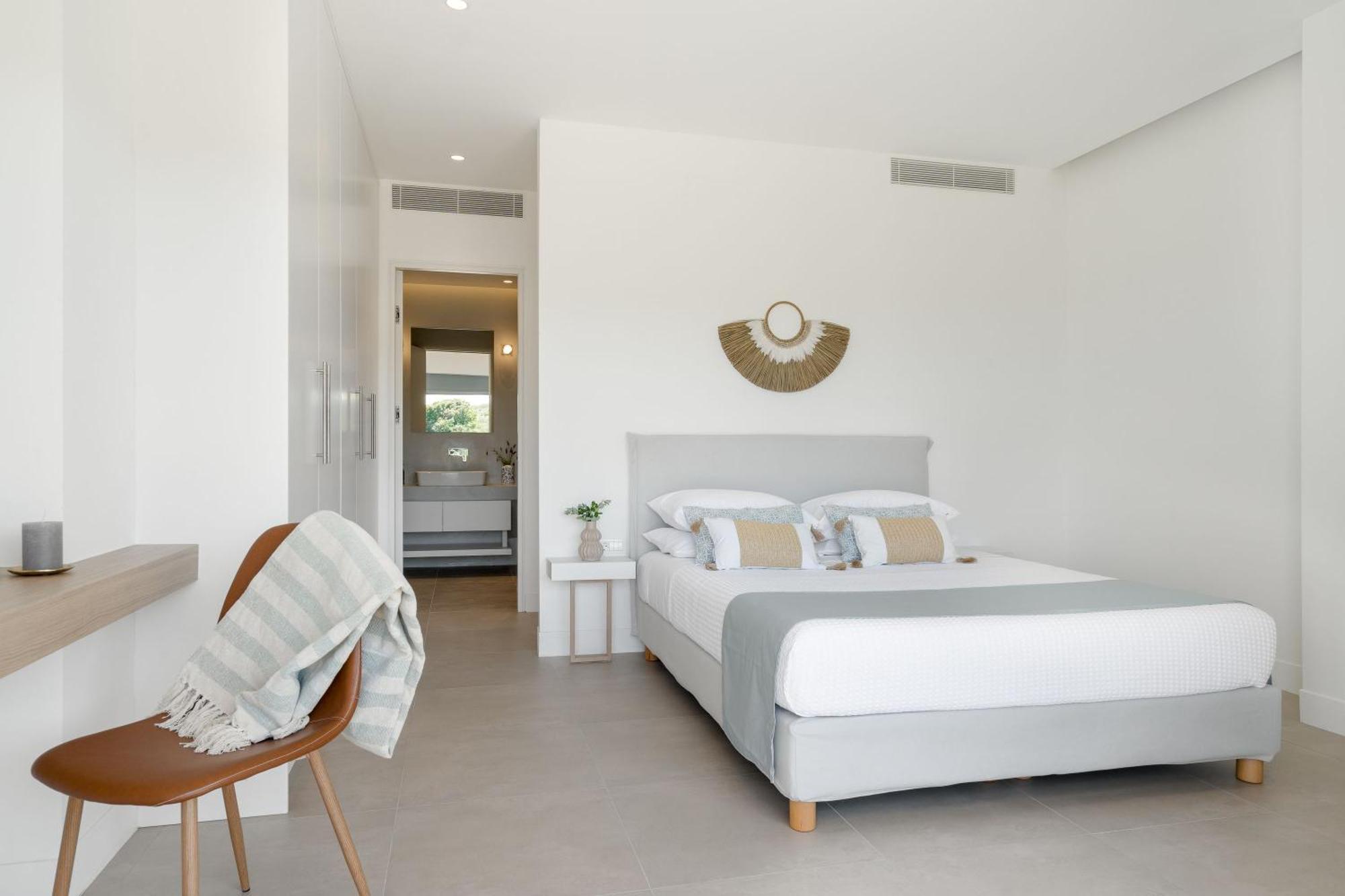 Le Mont Blanc - With Shared Pool Apartment Kounoupidhiana