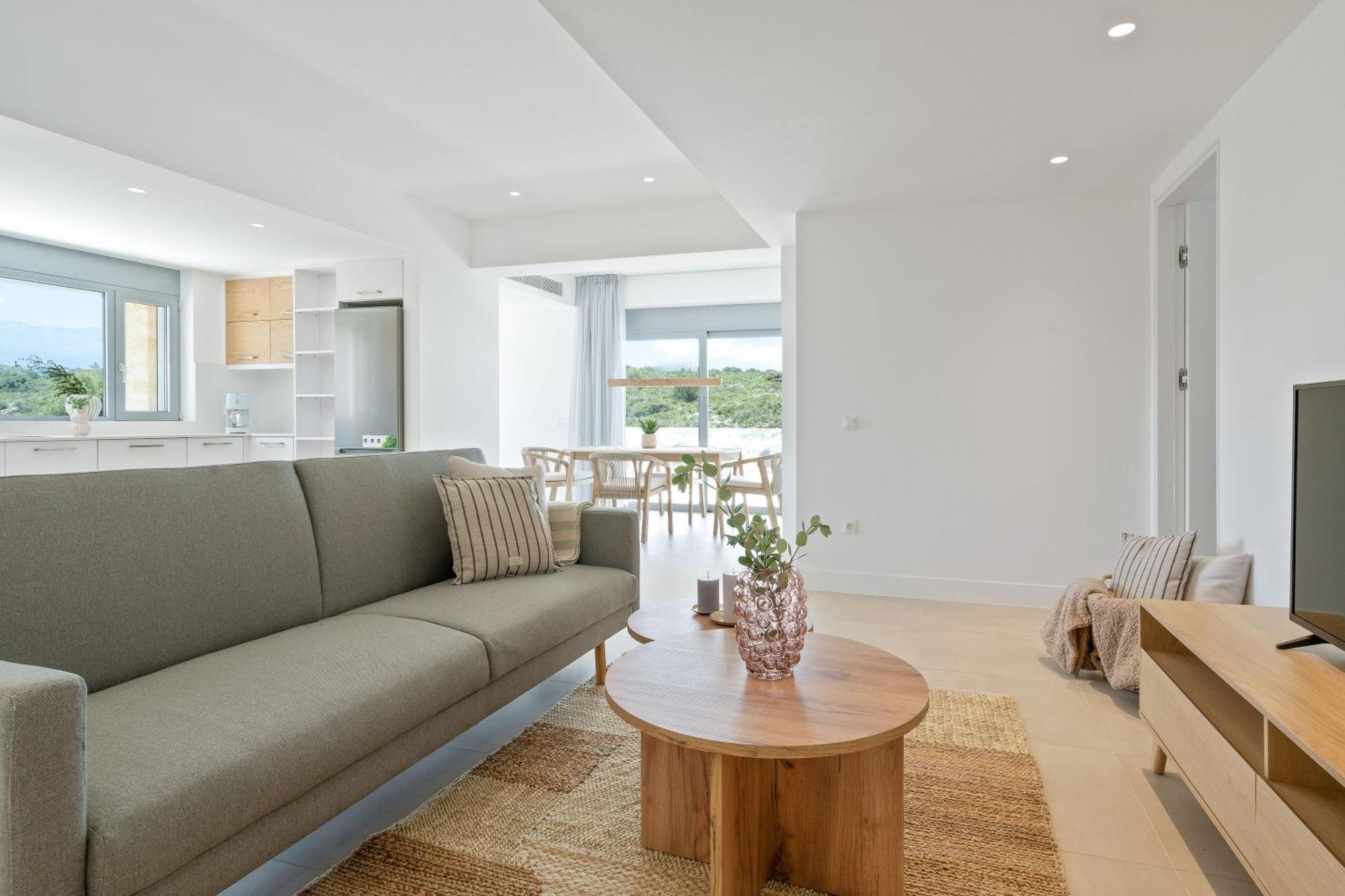 Le Mont Blanc - With Shared Pool Apartment