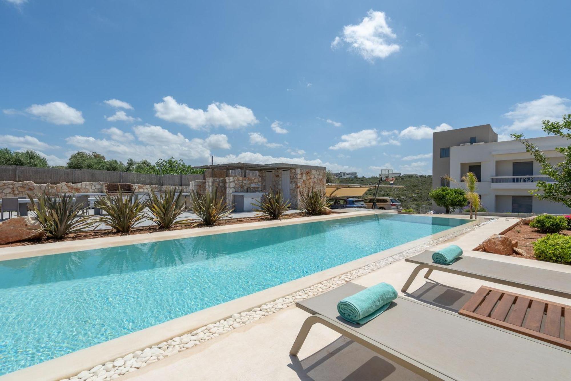 Apartment Le Mont Blanc - With Shared Pool Kounoupidhiana