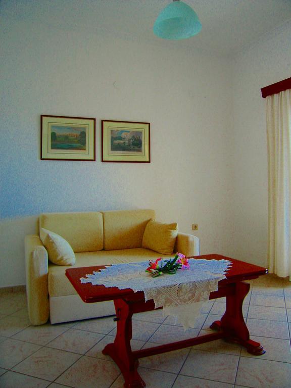 Spiros Apartment Parga