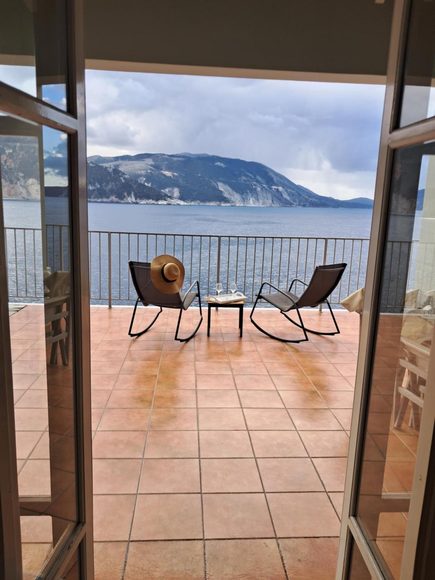 Villa Luxury Seafront Villas, Kefalonia, 100m & Center, 4 Stars Services, Parking - Near Myrtos - Fiskardo Asos
